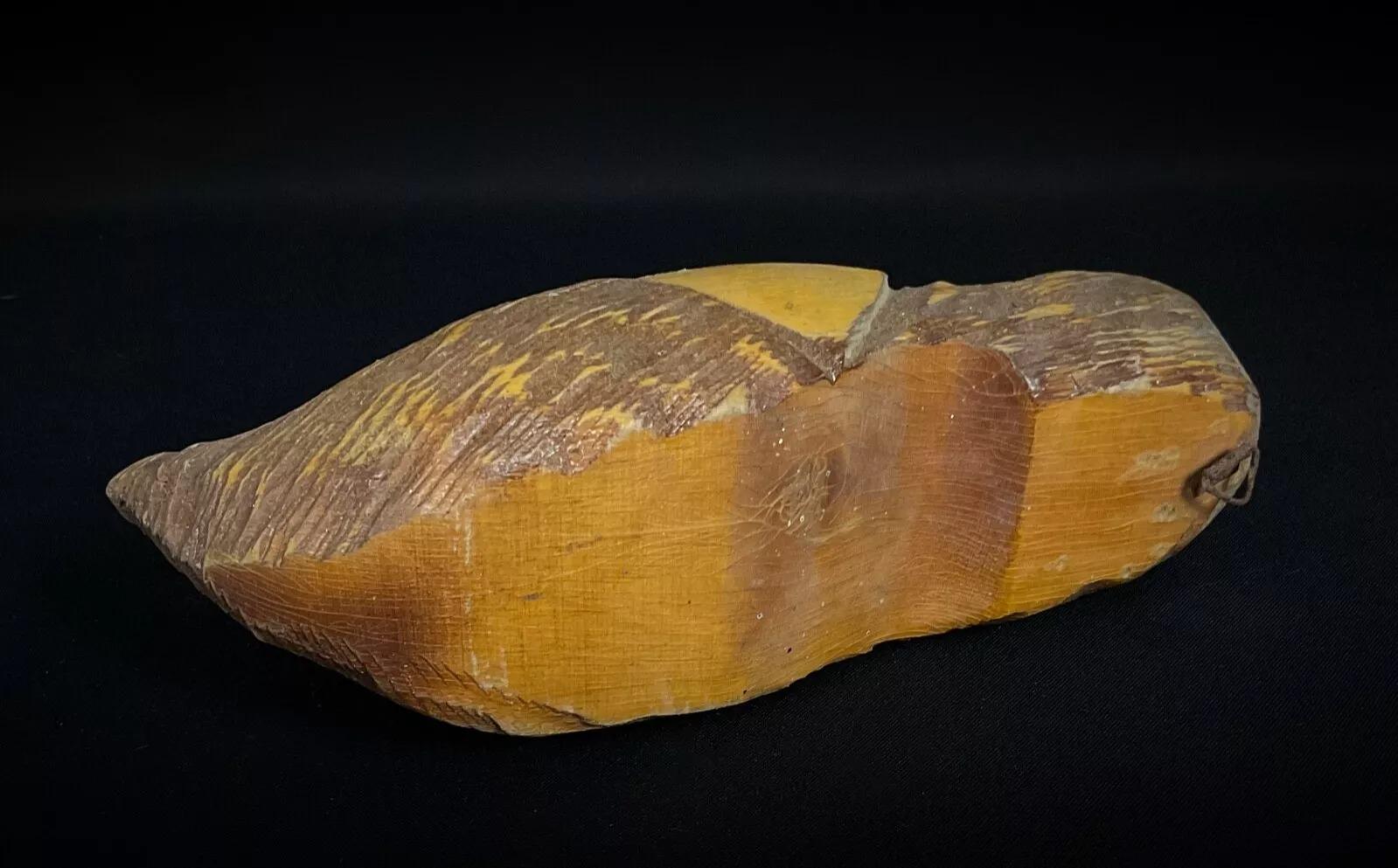 Bois Sabot en bois ancien du 20ème siècle par 