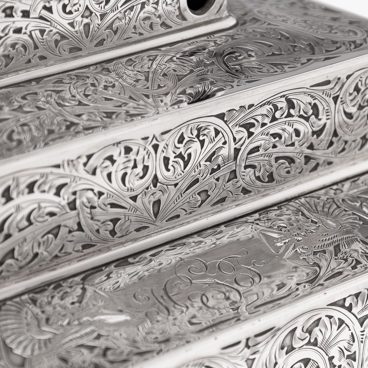 Antigua caja para puros de tres pisos de plata maciza americana del siglo XX, de Tiffany & Co. c.1920 en venta 8