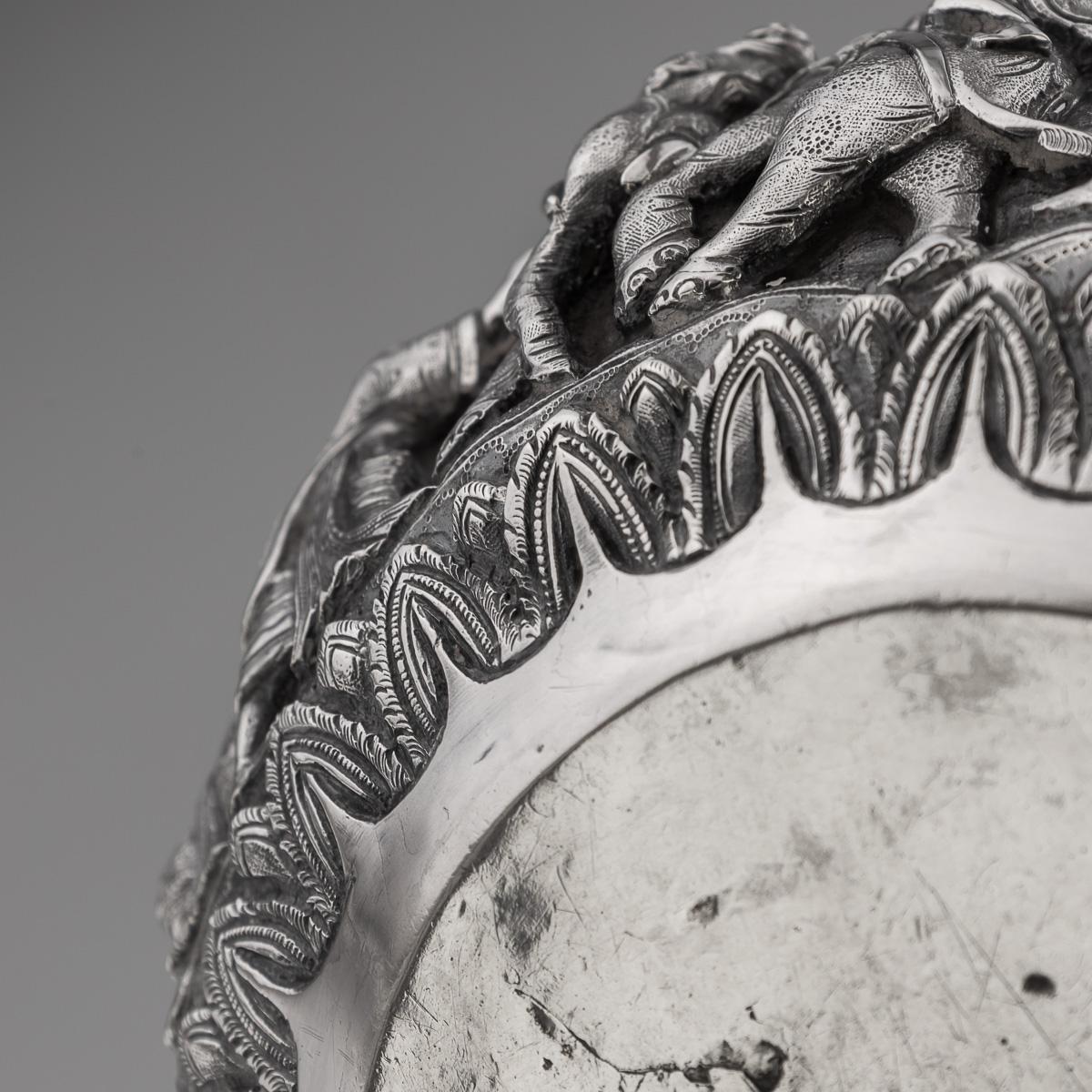Ancienne coupe en argent massif birman repoussé du 20e siècle 