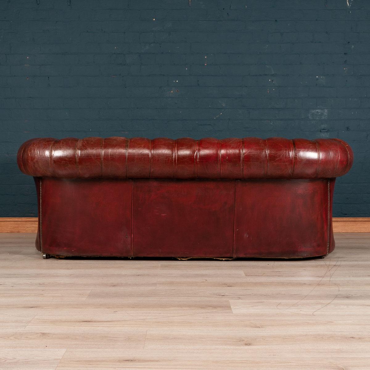 English Antique Chesterfield Leather Sofa with Button Down Seats, circa 1920
