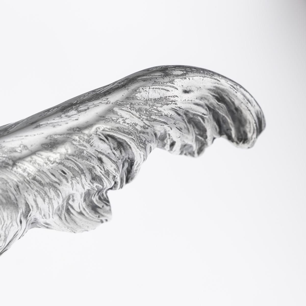 Antica statua di cane da caccia continentale del 20° secolo placcata in argento, C.C. 1910 in vendita 9