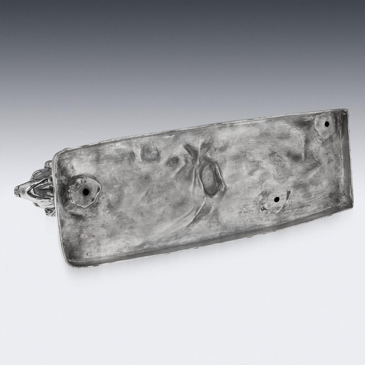 Antica statua di cane da caccia continentale del 20° secolo placcata in argento, C.C. 1910 in vendita 2