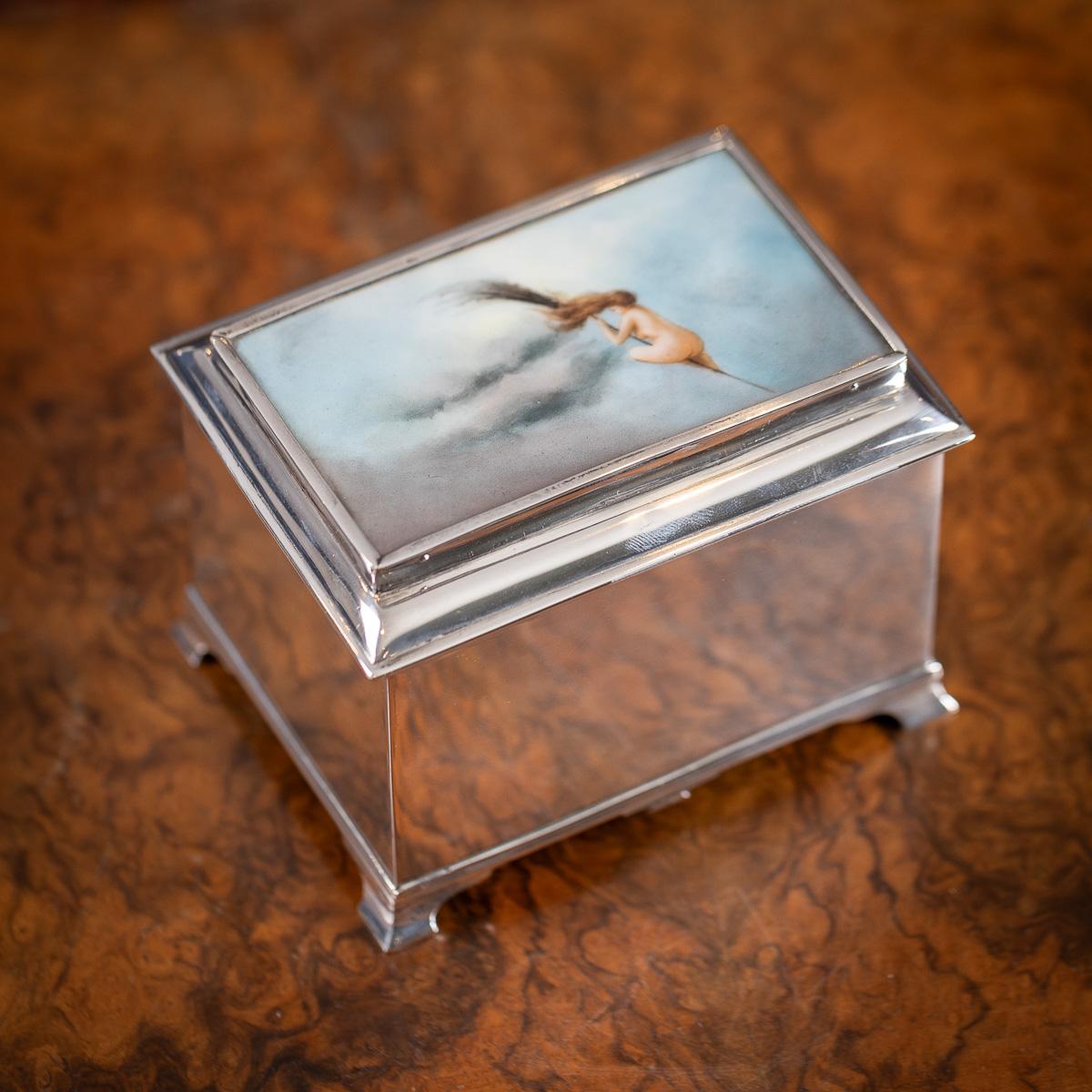 Other Antique 20thC Edwardian Solid Silver Cigarette Box, F.S. Russell, Glasgow c.1907 For Sale