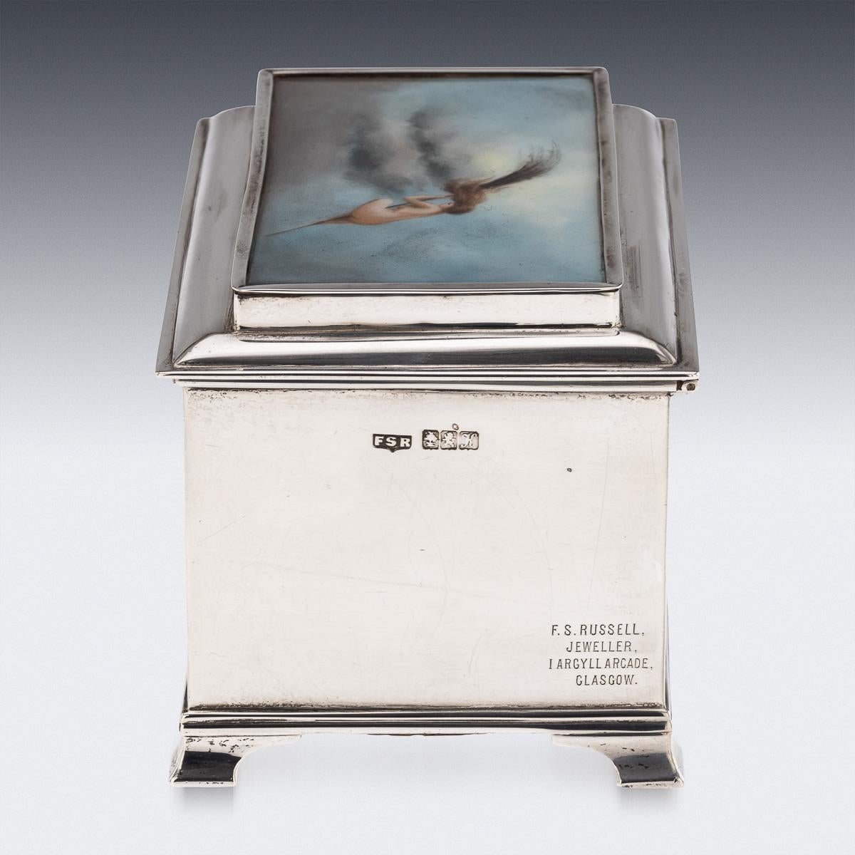 20th Century Antique 20thC Edwardian Solid Silver Cigarette Box, F.S. Russell, Glasgow c.1907 For Sale