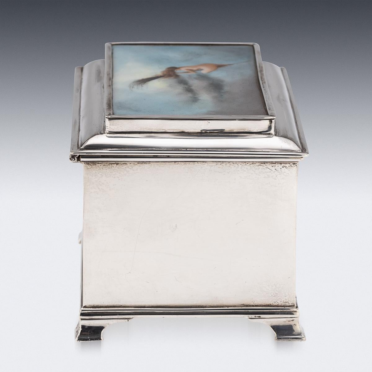 Antique 20thC Edwardian Solid Silver Cigarette Box, F.S. Russell, Glasgow c.1907 For Sale 2