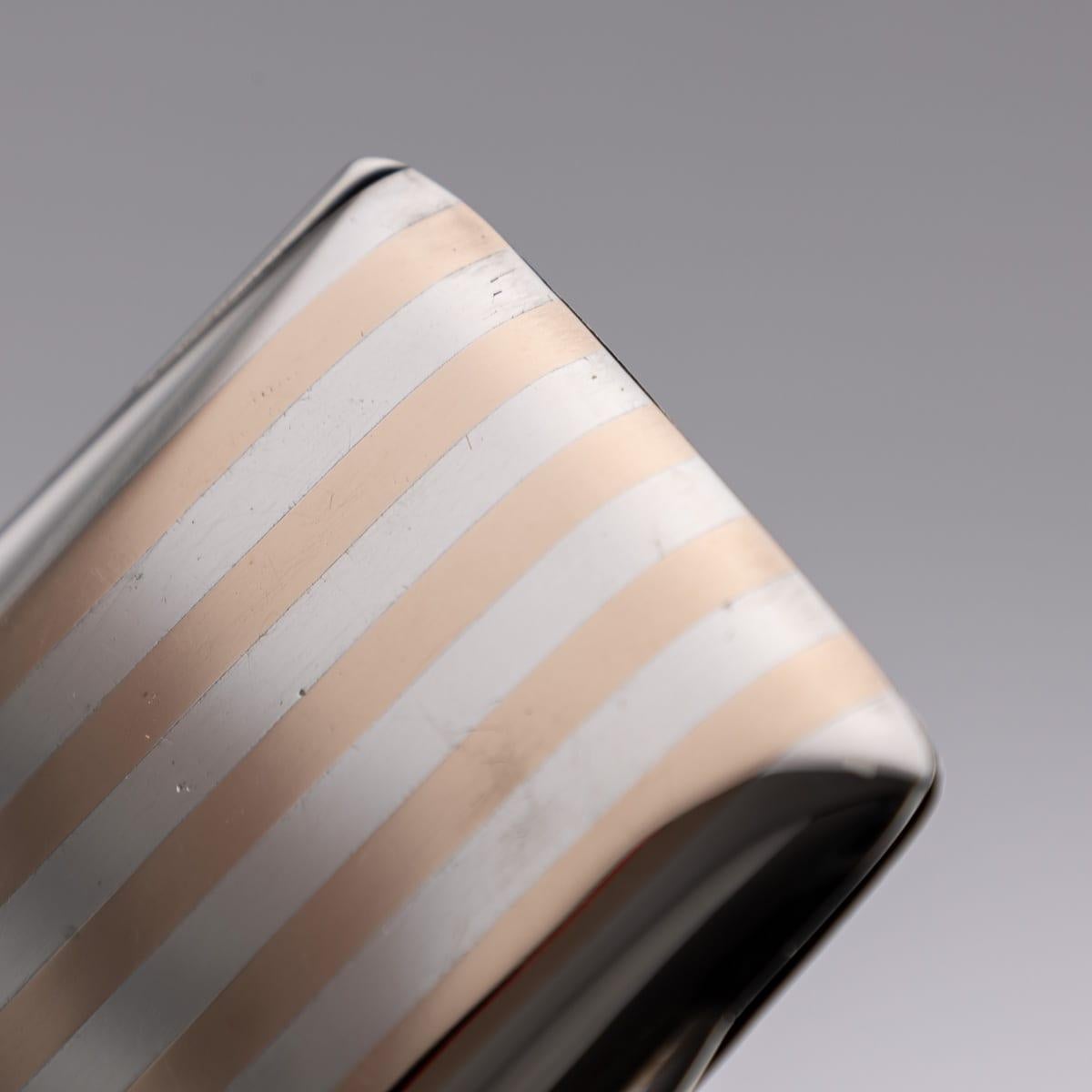 Ancien étui à cartes de visite en argent massif et or du 20e siècle, Chester c.1911 en vente 2