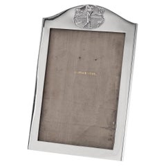 Marco de plata maciza inglés antiguo del siglo XX "Golfing", Mappin & Webb c.1916