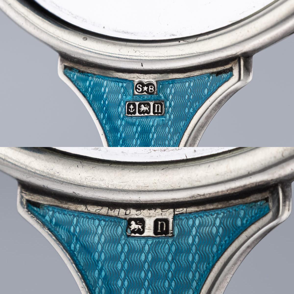 Ancienne loupe anglaise en argent massif et émail guilloché du 20e siècle c.1912 en vente 4