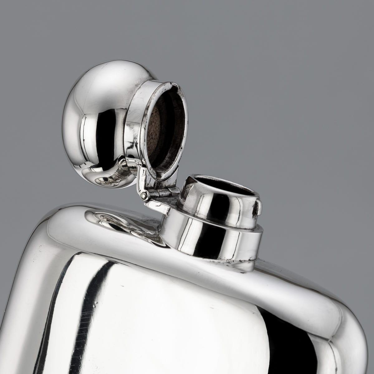 Argent Ancienne gourde et coupe en argent massif anglais du 20e siècle, James Dixon & Sons c.1905 en vente