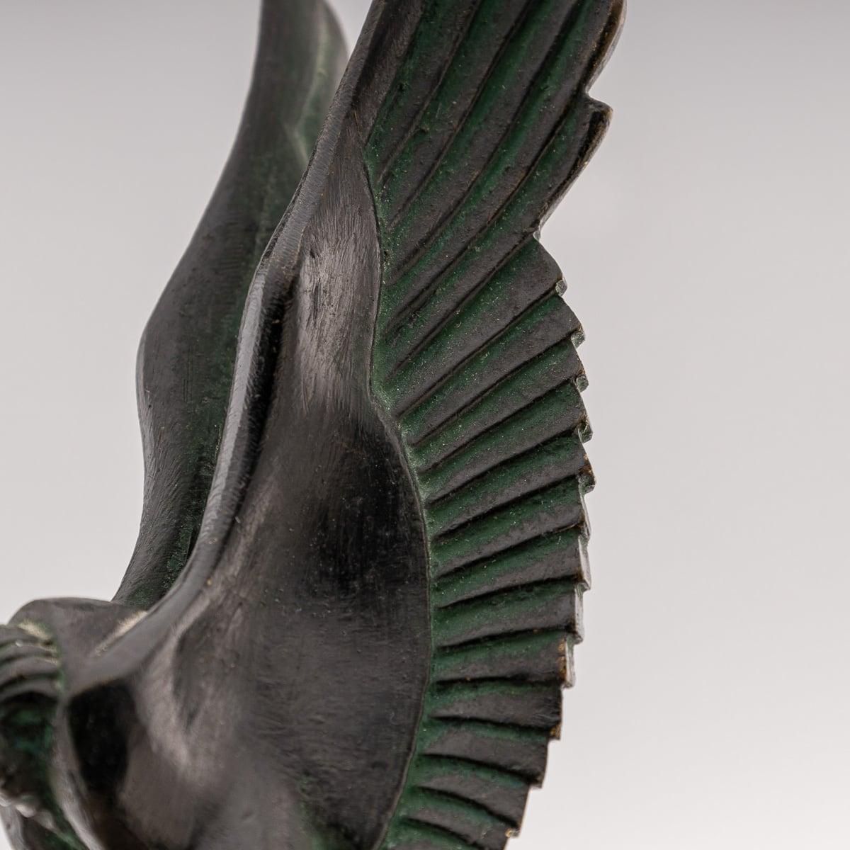Antiguos Apoyalibros de Buitre de Bronce y Mármol Franceses del Siglo XX, Max Le Verrier c.1900 en venta 3