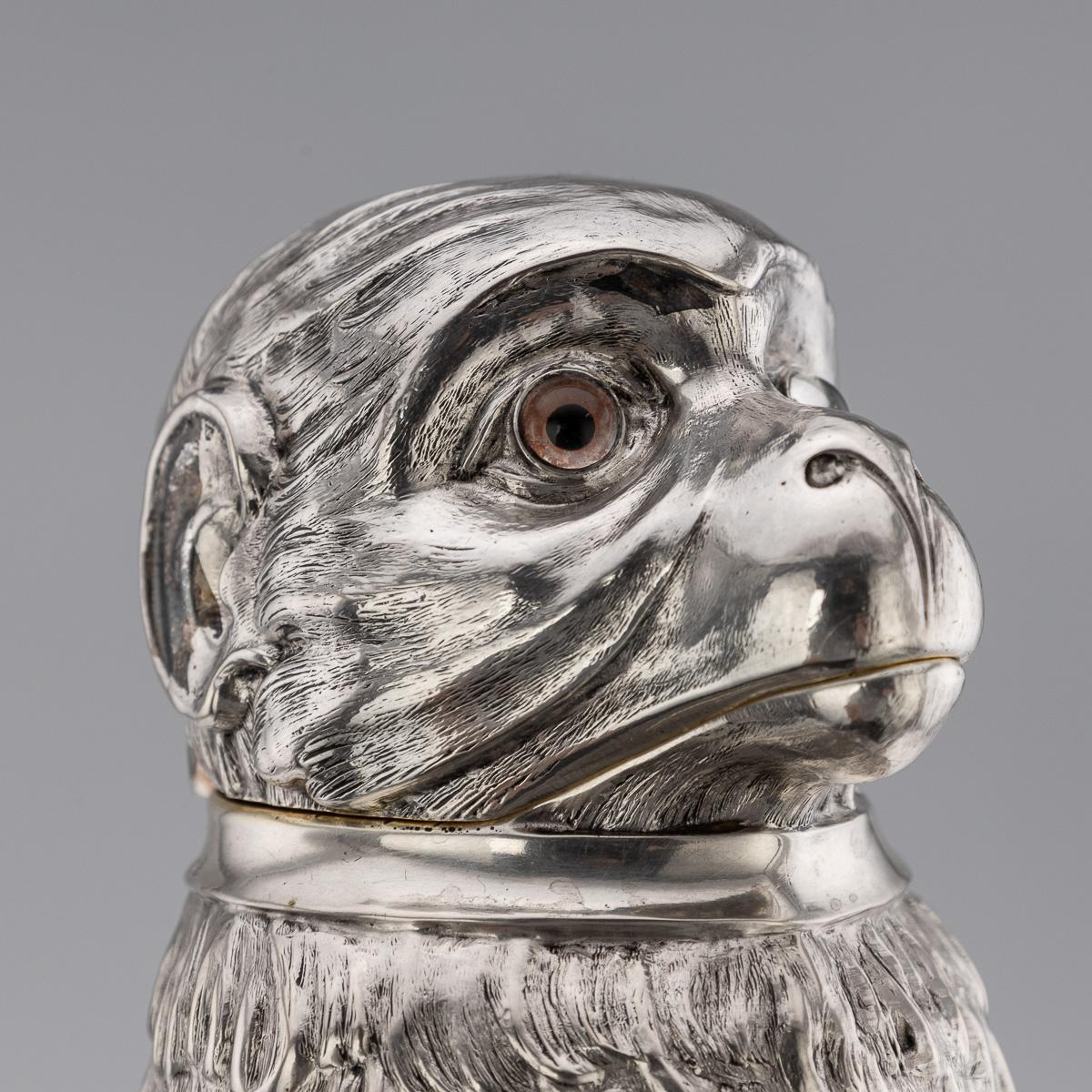 Antiquité allemande du 20e siècle, en argent massif et verre, cruche à claret en forme de singe, c.1900. en vente 5