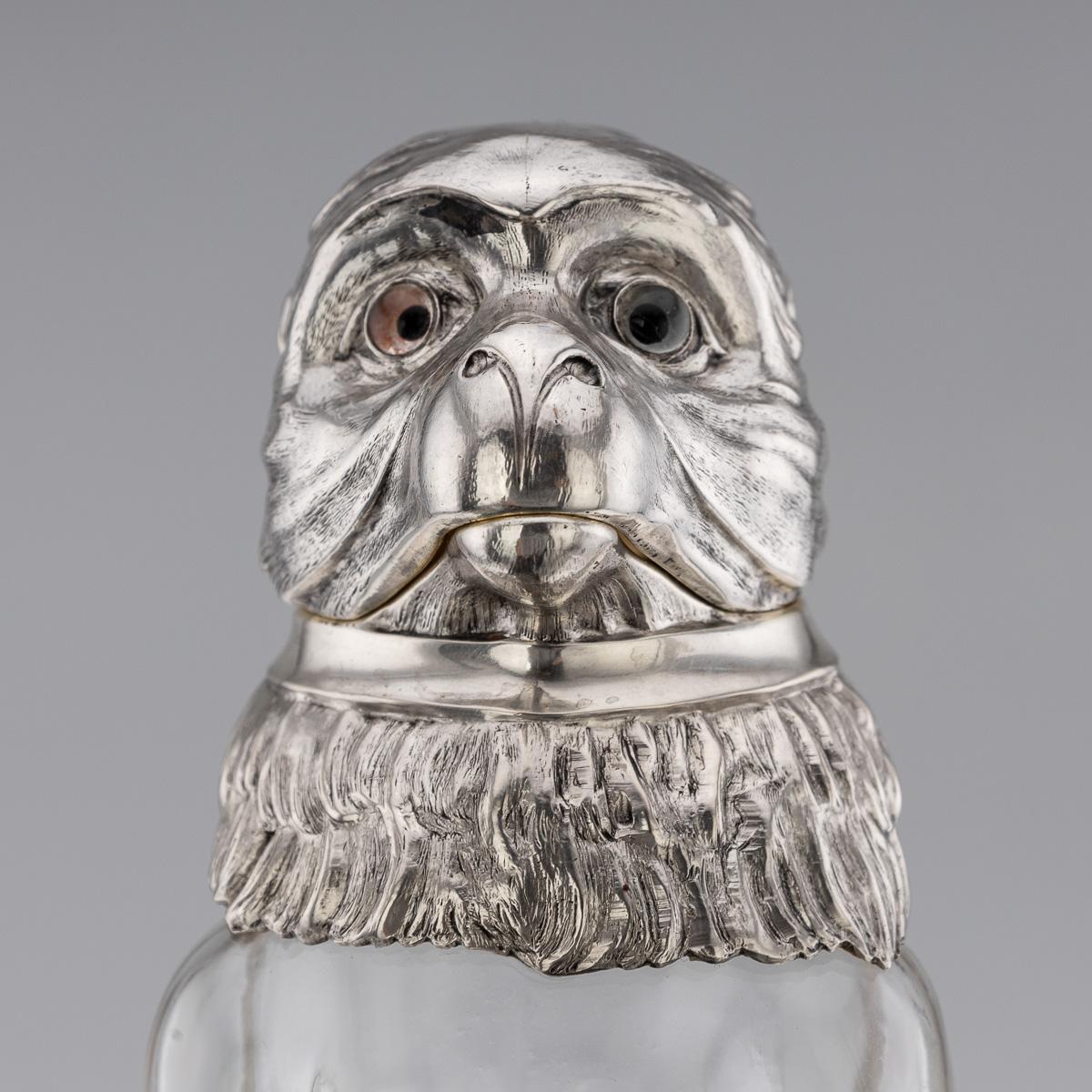 Antiquité allemande du 20e siècle, en argent massif et verre, cruche à claret en forme de singe, c.1900. en vente 2