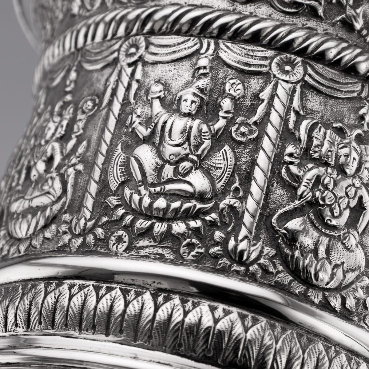 A.I.C C. Silver Repoussé, Dass & Dutt c.1900 en vente 3