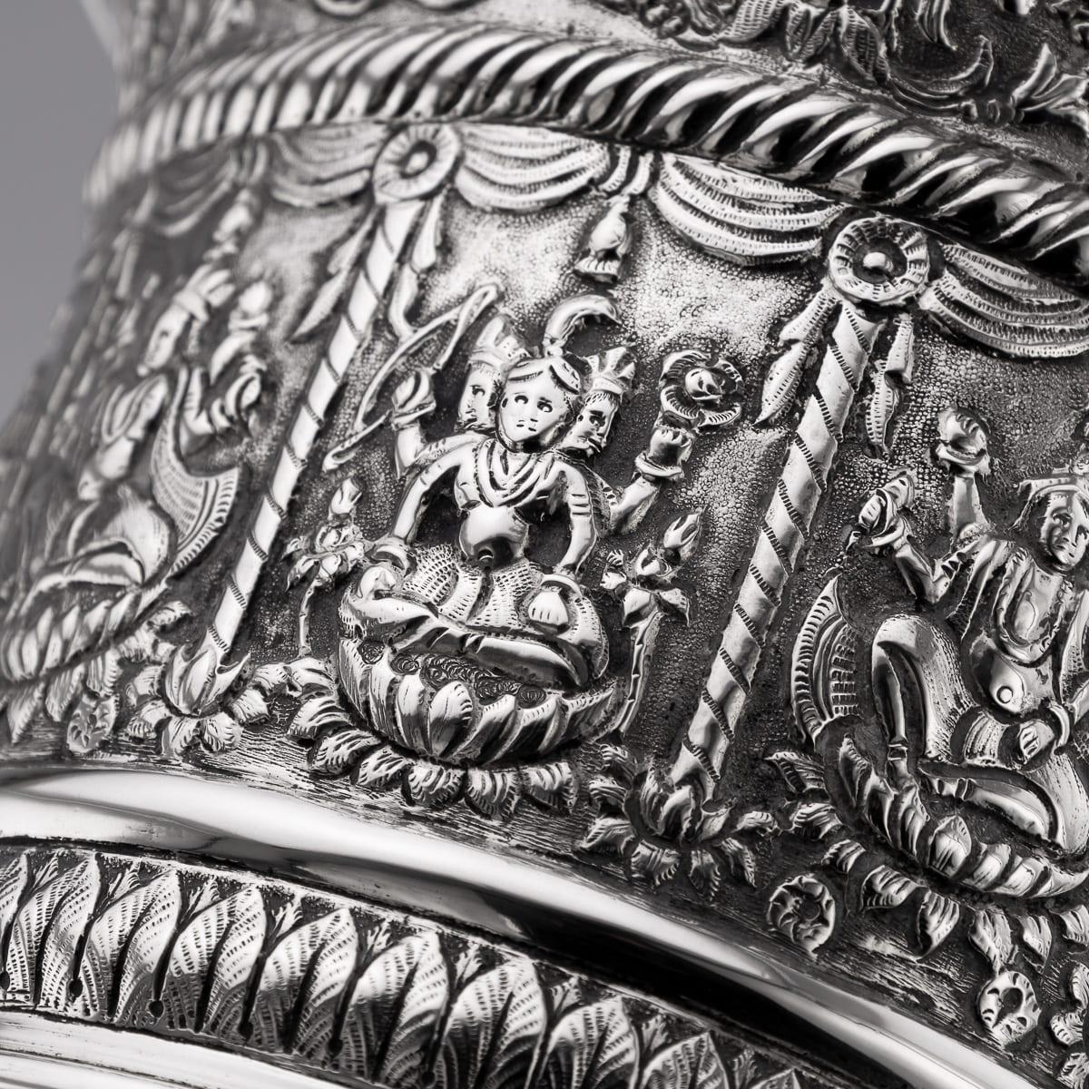 A.I.C C. Silver Repoussé, Dass & Dutt c.1900 en vente 4
