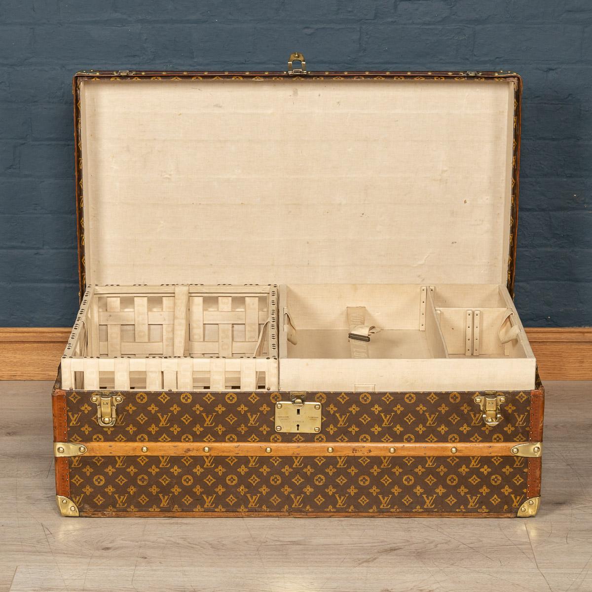 20th Century Louis Vuitton Cabin Trunk in Monogrammed Canvas, France, circa 1920 4