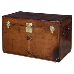 Antico baule per corriere Louis Vuitton del XX secolo in pelle di mucca naturale, Francia c.C.