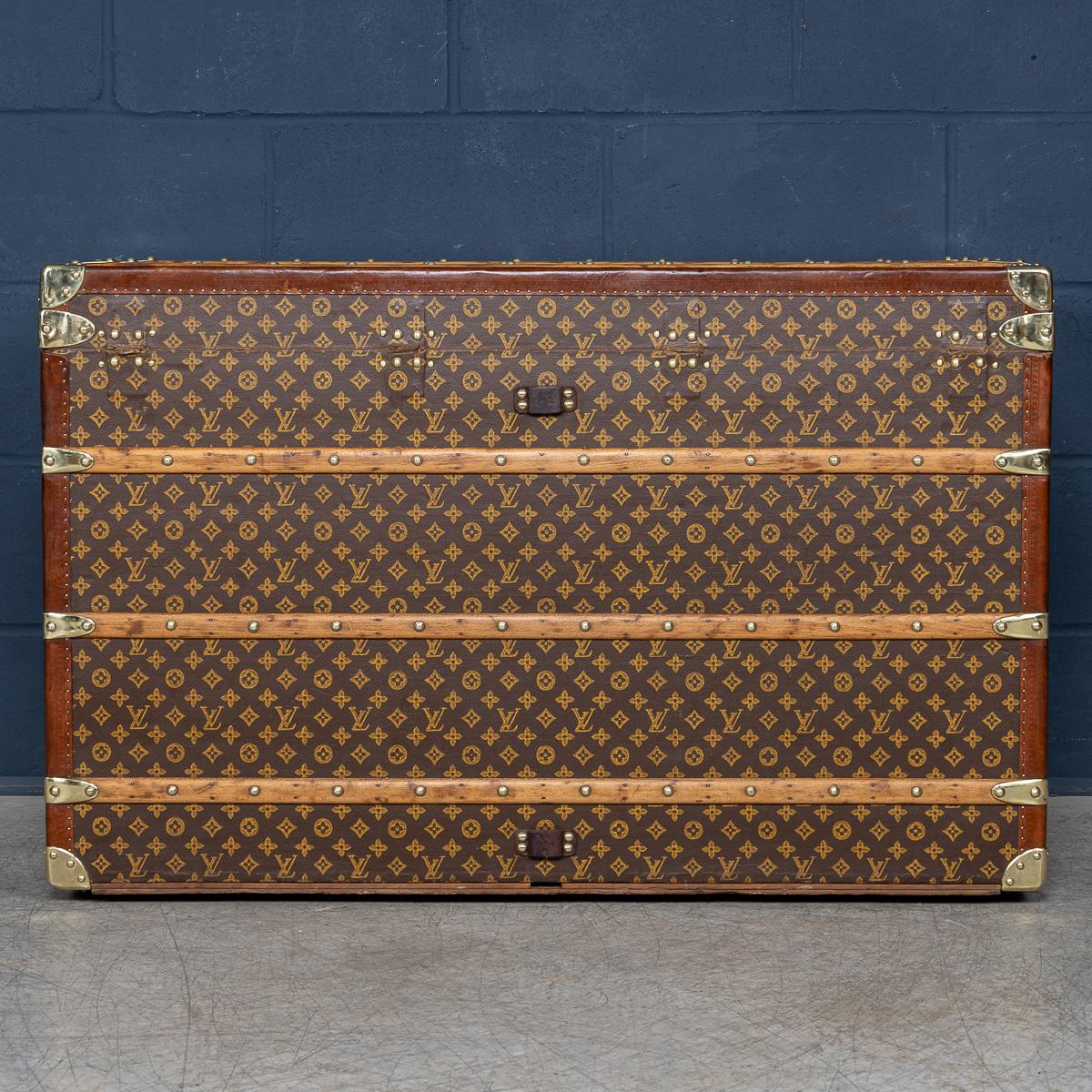 Antico Louis Vuitton del XX secolo 