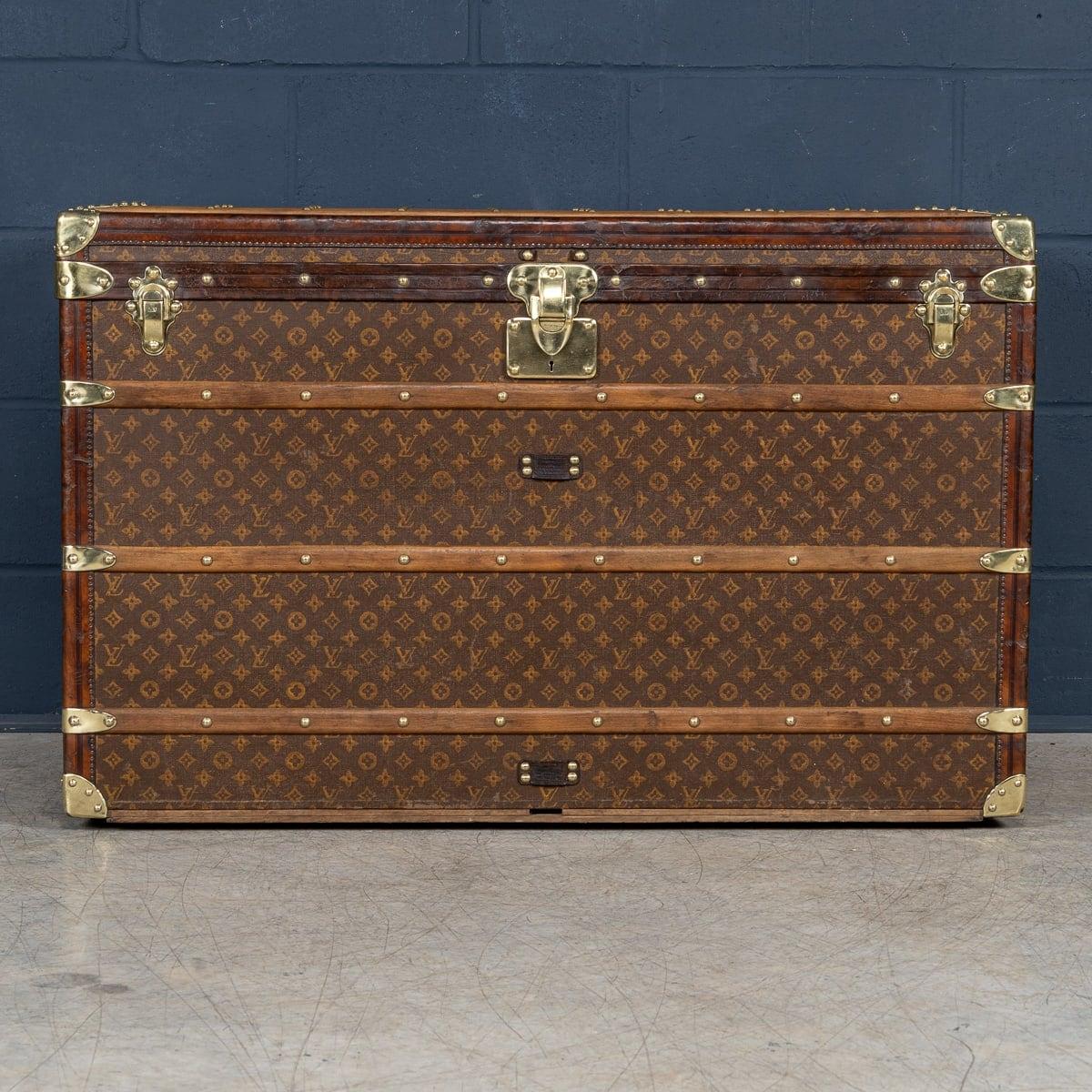 Other Antique 20thC Louis Vuitton Malle Haute Trunk In Monogram Canvas, France c.1910 For Sale