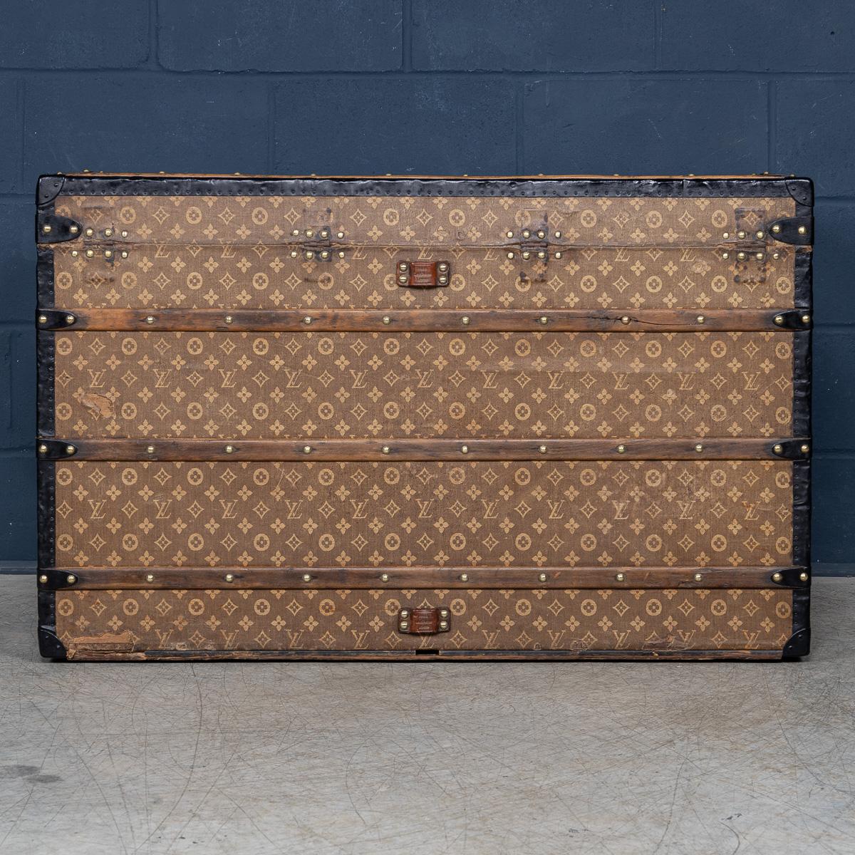 Malle Louis Vuitton du 20e siècle « Malle Haute » en toile tissée, France c.1900 Bon état - En vente à Royal Tunbridge Wells, Kent