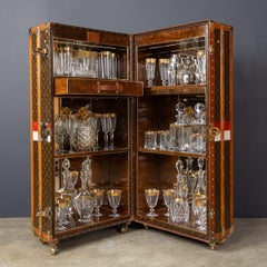 Antique 20thC Louis Vuitton Trunk In Monogram Canvas With Built In Bar