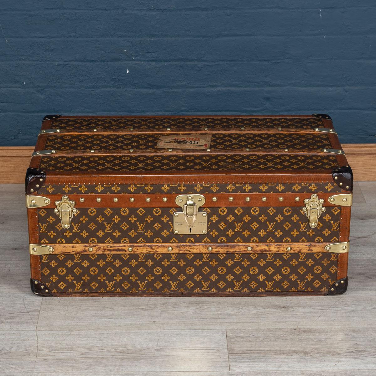 Antique 20th century exceptionally rare ‘Malle Aero’ (Aeroplane Trunk) in the world famous monogram Louis Vuitton canvas with leather and brass trim, with near mint-condition interior. The ‘Malle Aero’ was designed by twin brothers Pierre and Jean