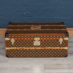 Antique 20th Century Rare Louis Vuitton "Malle Aero" Trunk, Paris, circa 1920