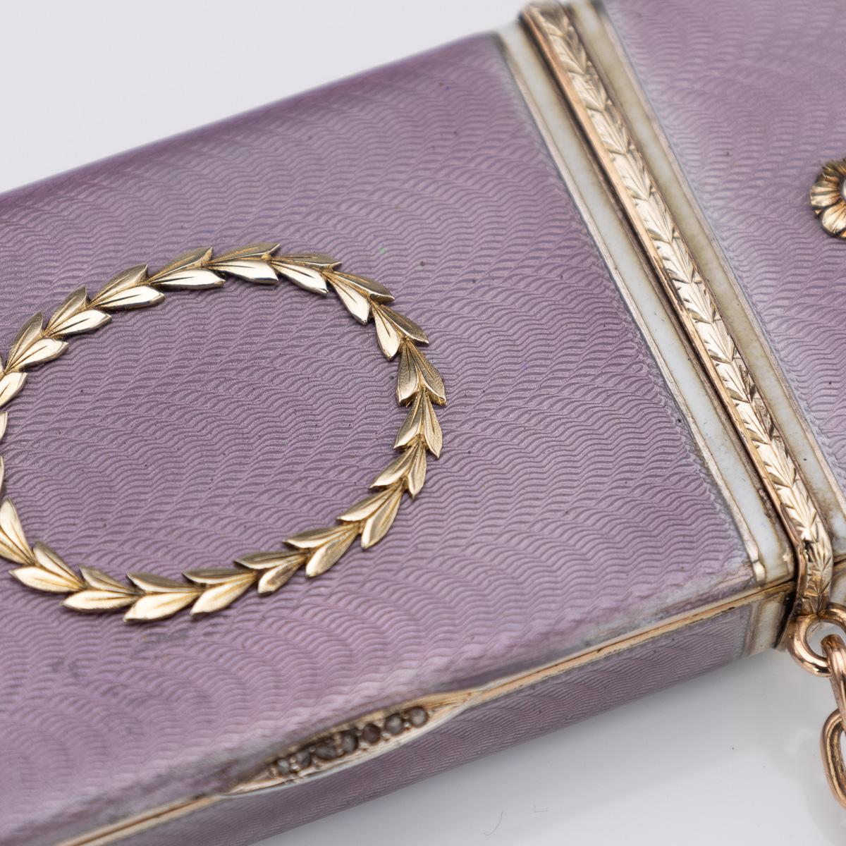 Ancienne Nécessaire russe en argent massif, émail et diamants Fabergé du 20e siècle en vente 8