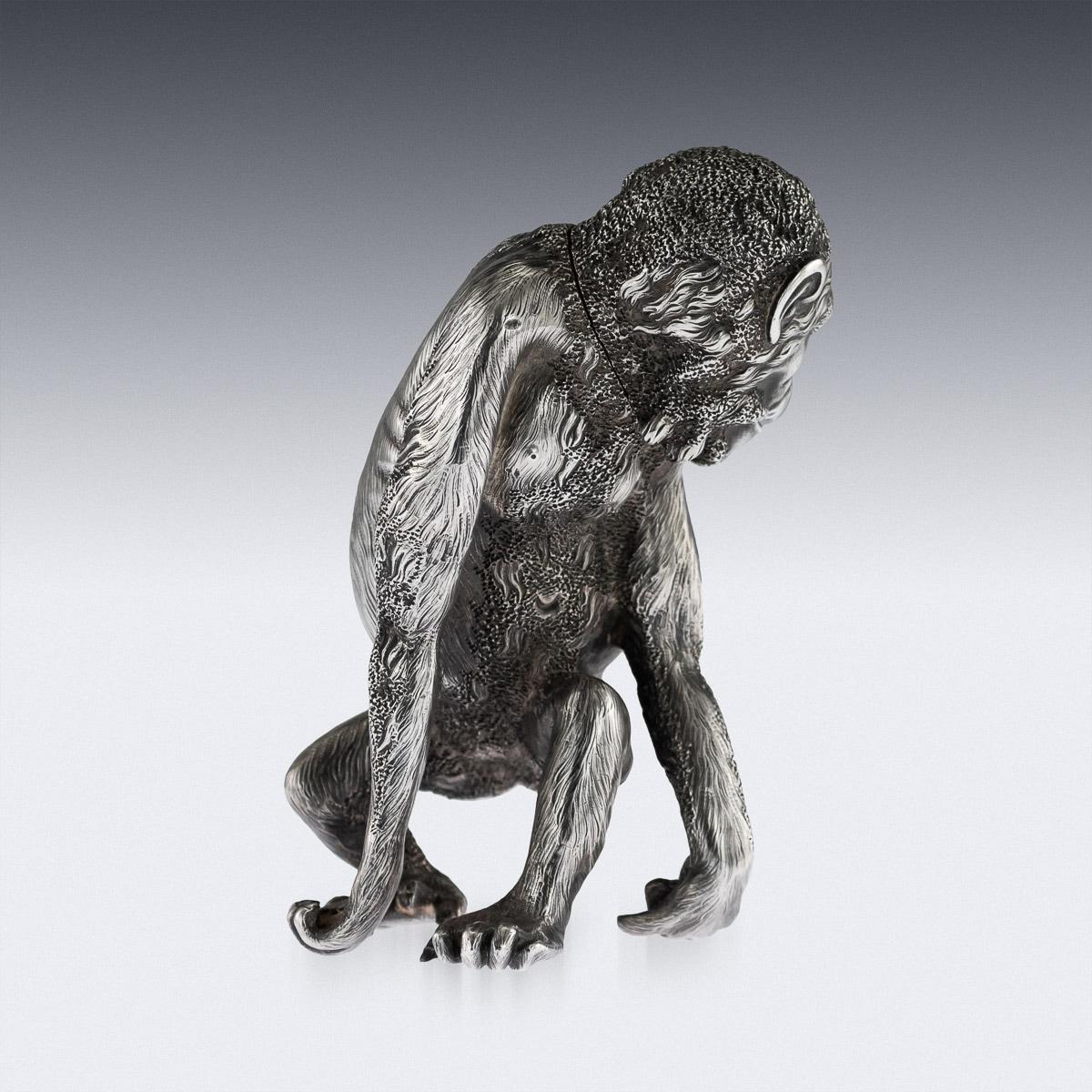 Antique Russian Faberge Lighter in the Form of a Chimpanzee, circa 1900 In Good Condition In Royal Tunbridge Wells, Kent