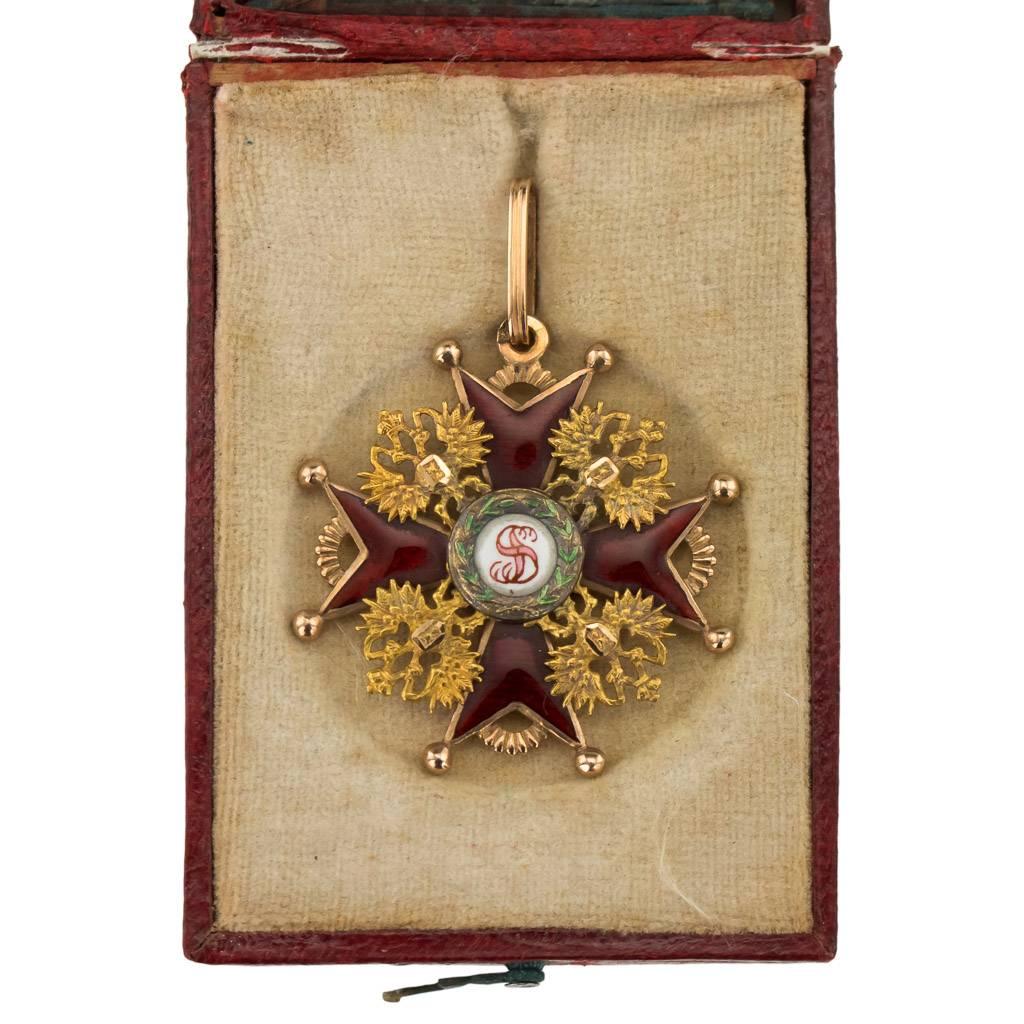 Antique Russian Gold and Enamel 3rd Class St.Stanislaus Medal Badge, circa 1900 4