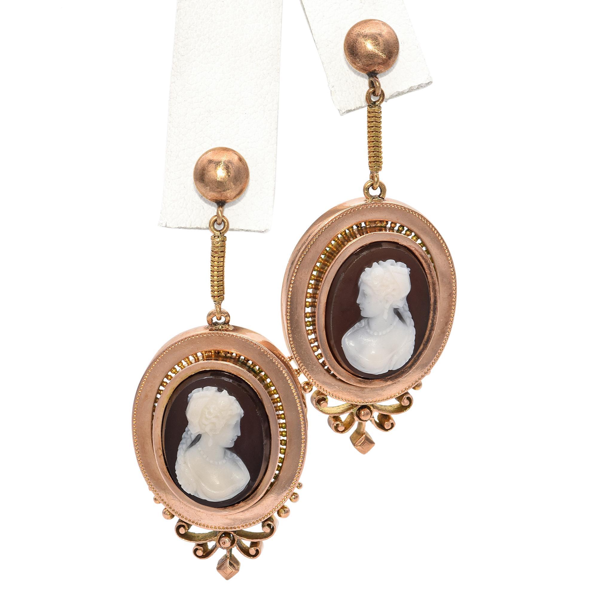 Women's or Men's Antique 21K, 18K, 14K Rose Gold Agate Cameo Brooch Pendant & Earrings Set For Sale