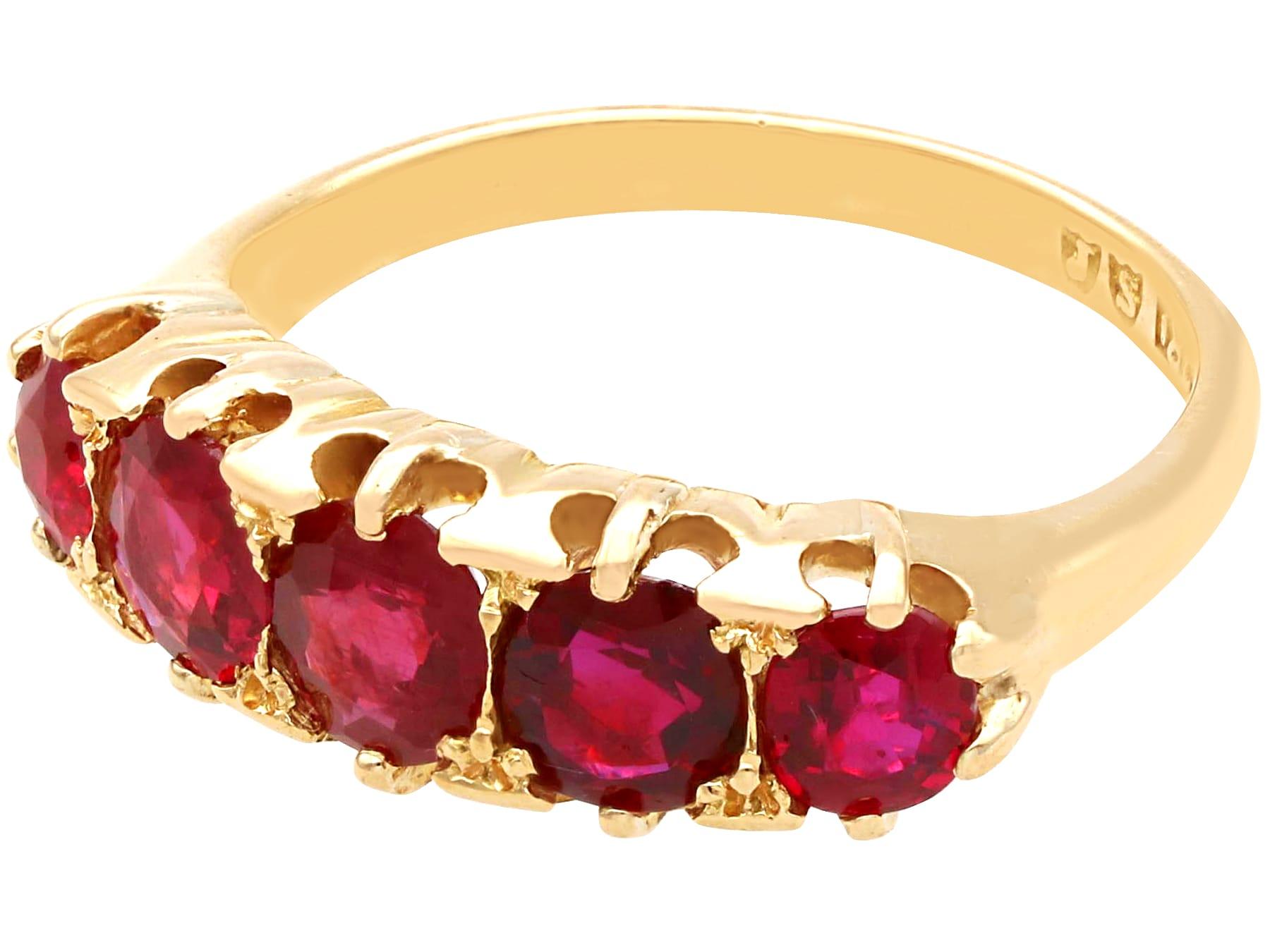 Antique 2.20Ct Ruby and 18k Yellow Gold Five Stone Ring Circa 1900 For Sale 1