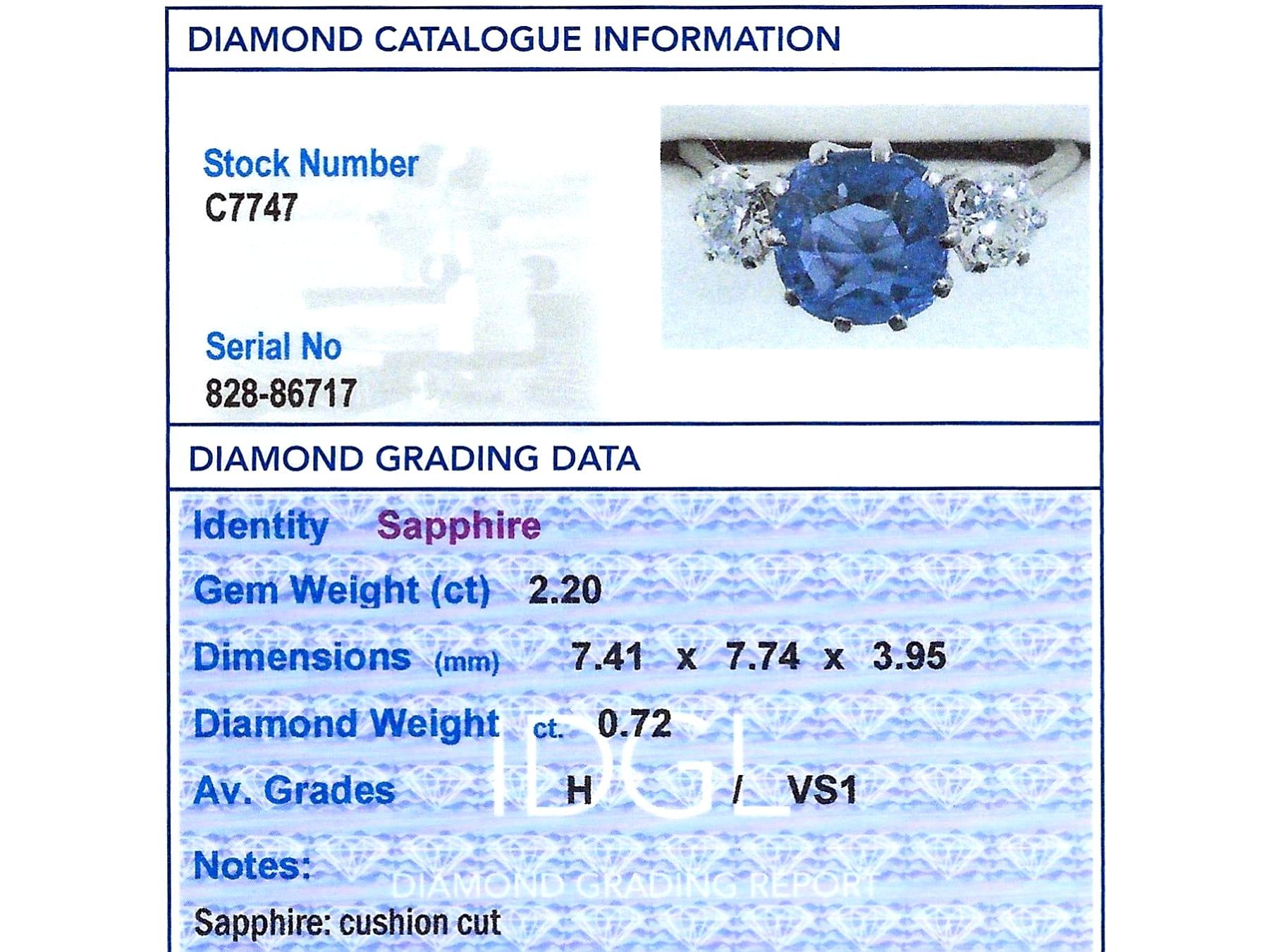 Antique 2.20ct Sapphire and 0.72ct Diamond, 18ct White Gold Trilogy Ring For Sale 5