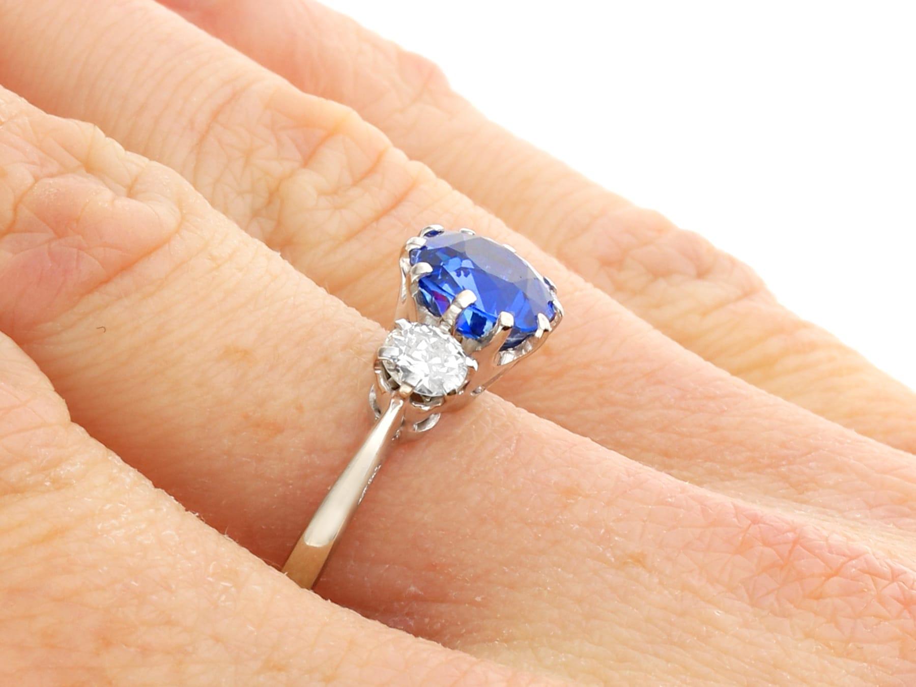 Antique 2.20ct Sapphire and 0.72ct Diamond, 18ct White Gold Trilogy Ring For Sale 3