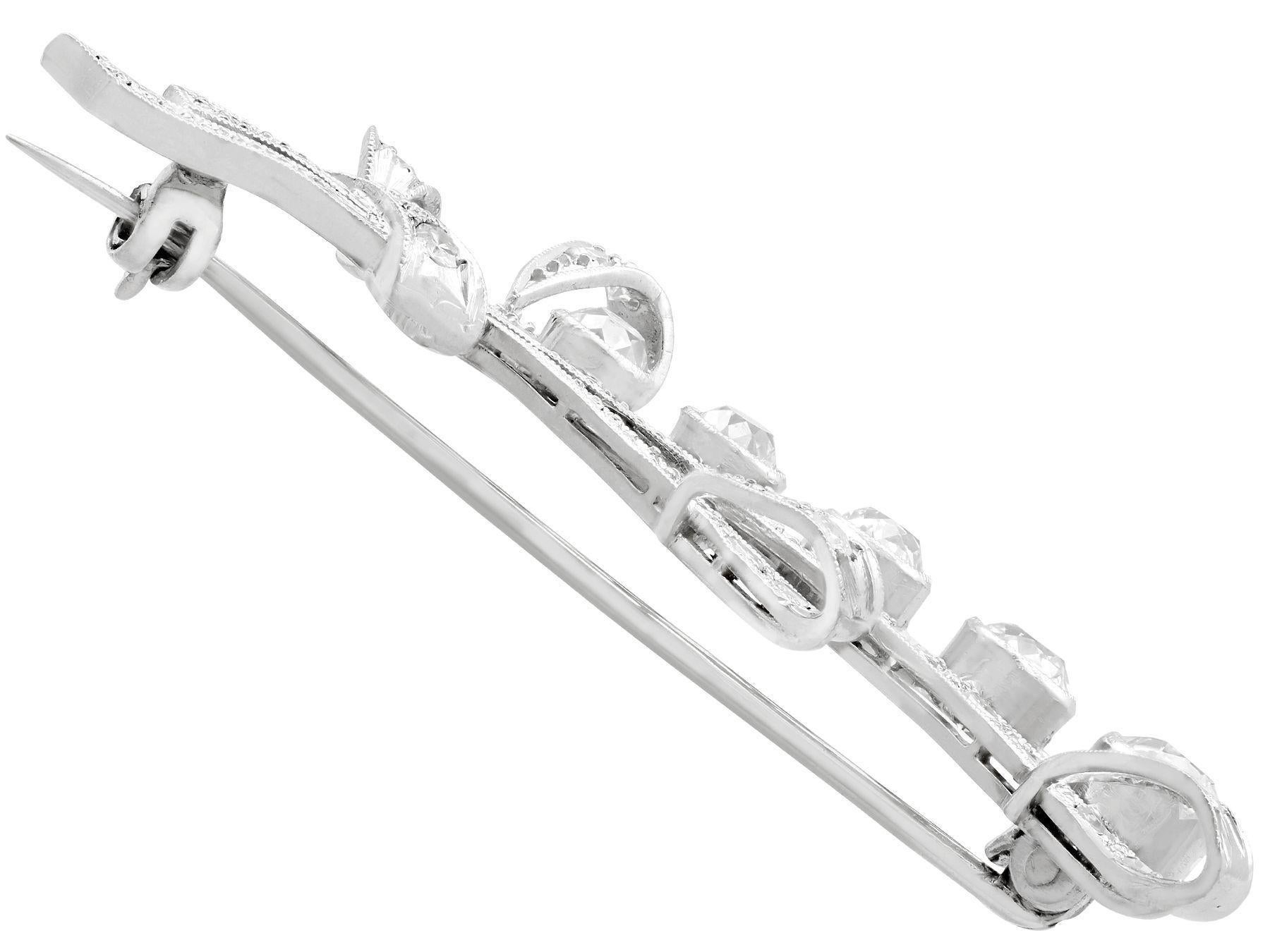 Women's or Men's Antique 2.23ct Diamond and Platinum Spray Brooch, circa 1910