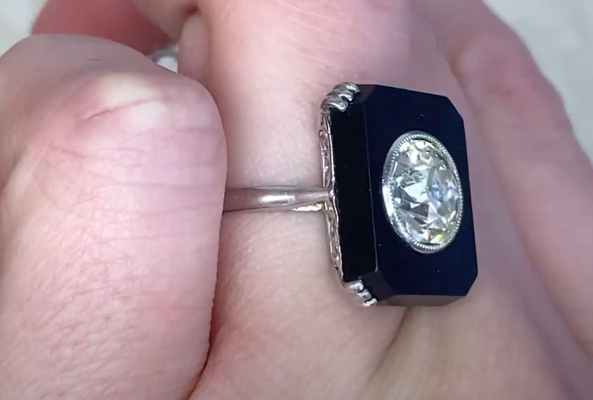 Antique 2.25 Old Euro-Cut Diamond Ring, Onyx Halo, Platinum, circa 1920 In Excellent Condition For Sale In New York, NY