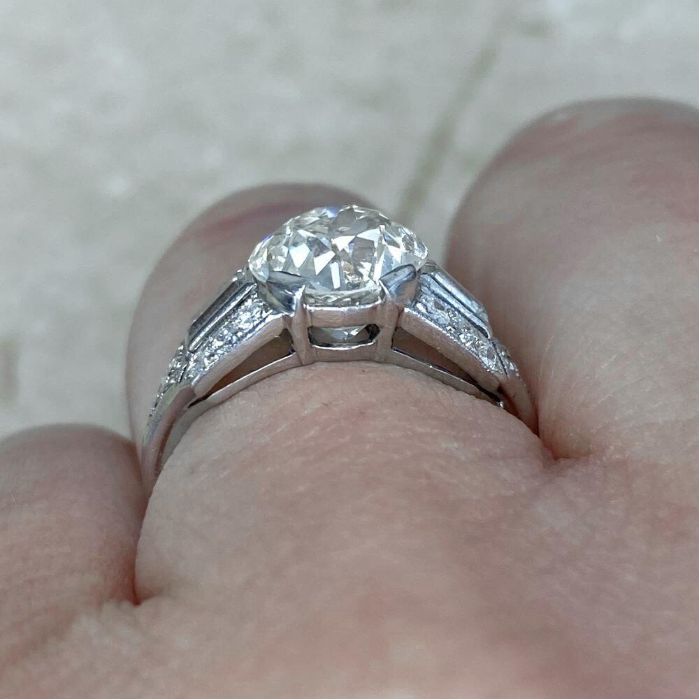 Antique 2.26 Carat Old Euro-Cut Diamond Engagement Ring, VS1 Clarity, Platinum For Sale 1