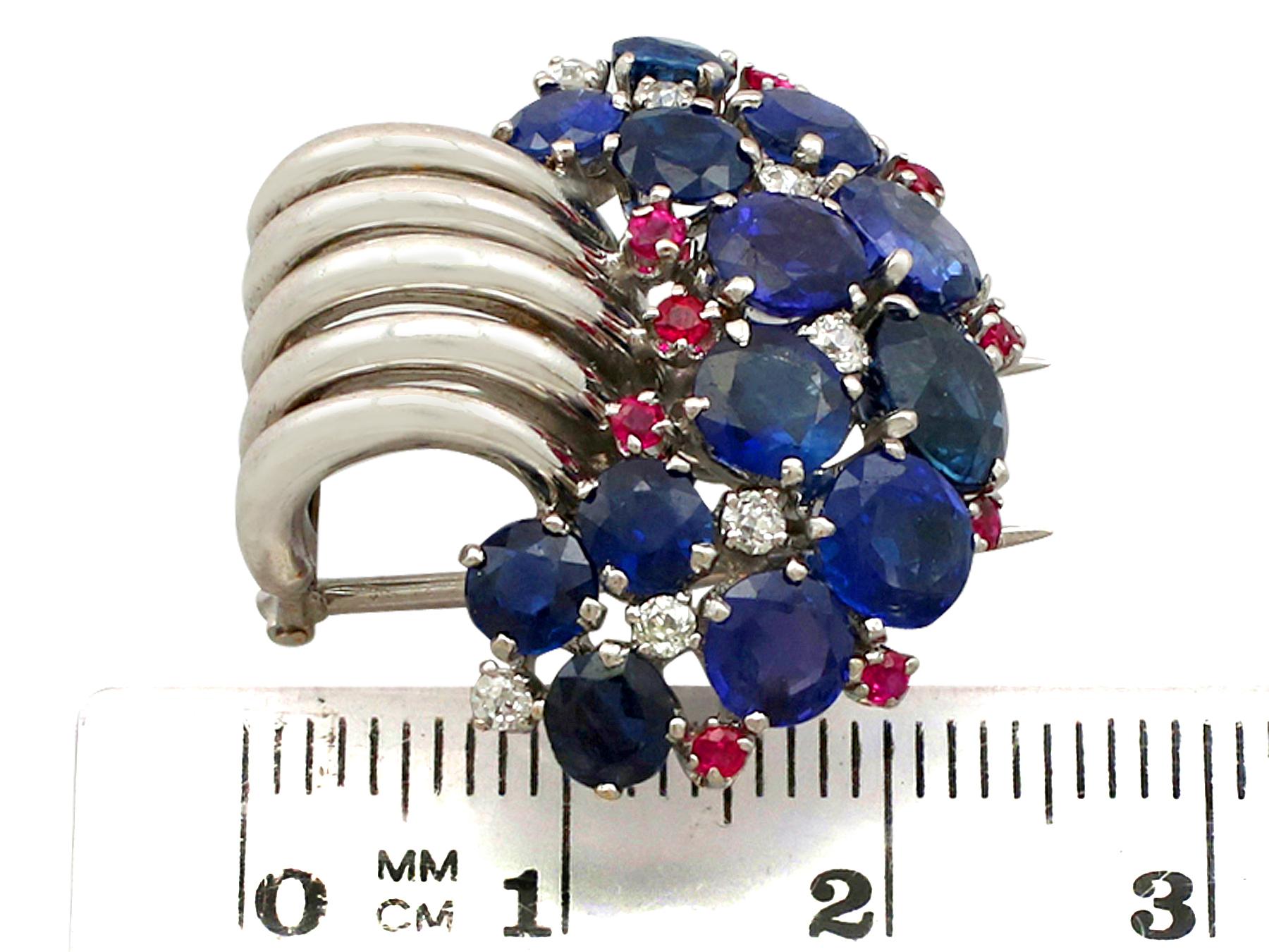 Antique 22.68 Carat Sapphire, Ruby, and Diamond and Platinum Brooches Circa 1935 In Excellent Condition In Jesmond, Newcastle Upon Tyne