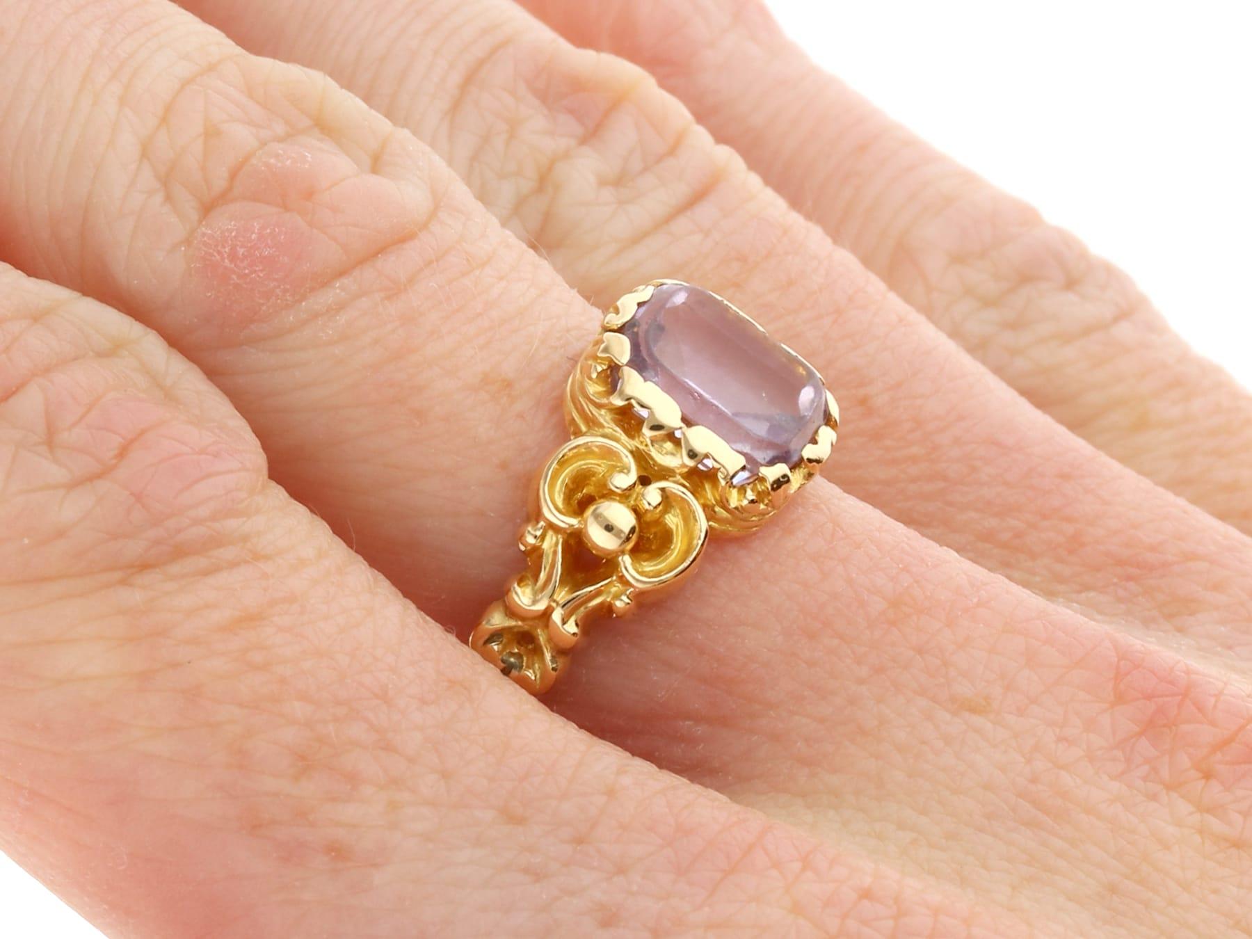 Antique 2.28Ct Amethyst and 15k Yellow Gold Ring Circa 1840 For Sale 3