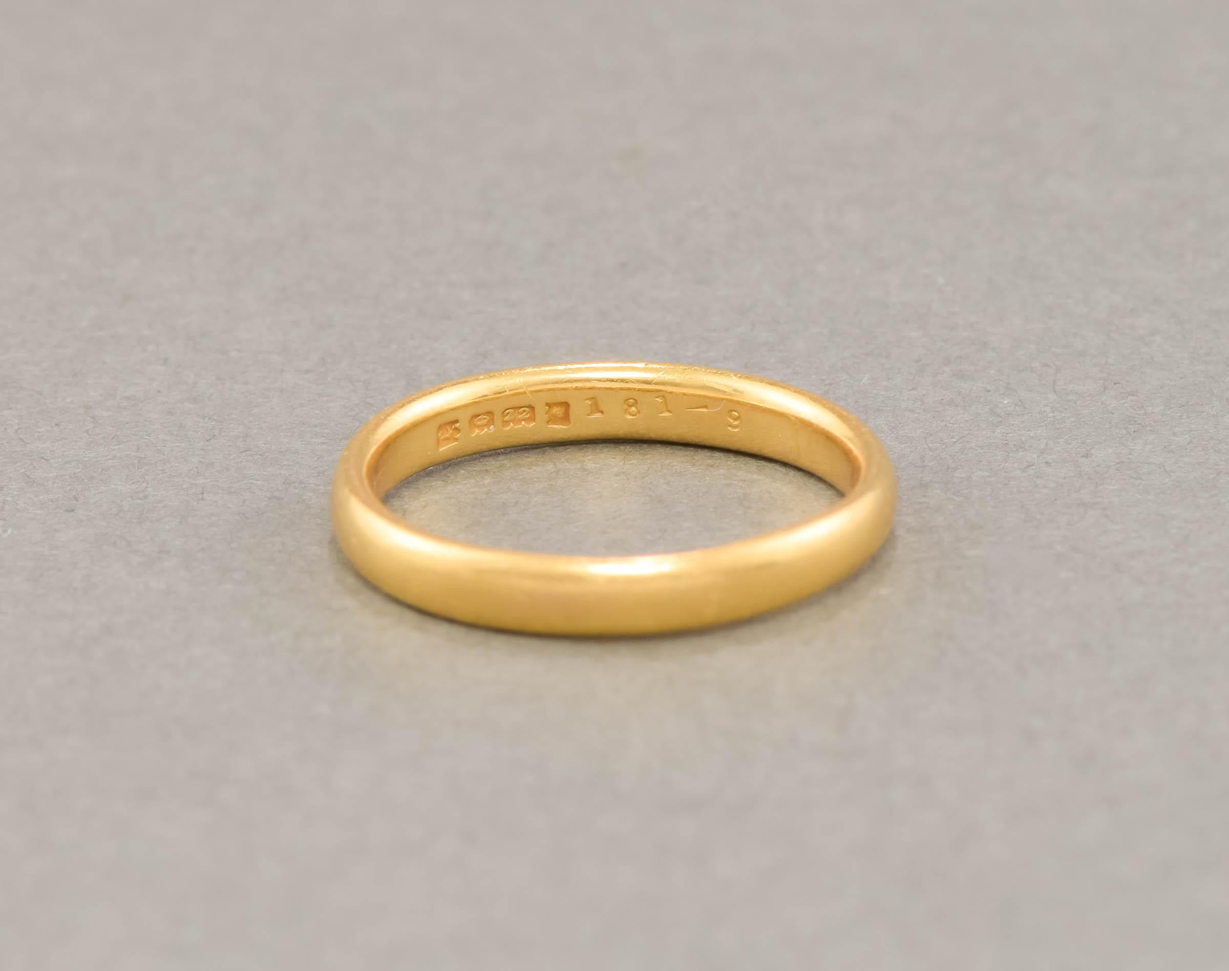 Antiker 22 Karat Gold Ehering oder Stapelring, gestempelt 1916 - 1917 im Zustand „Gut“ in Danvers, MA