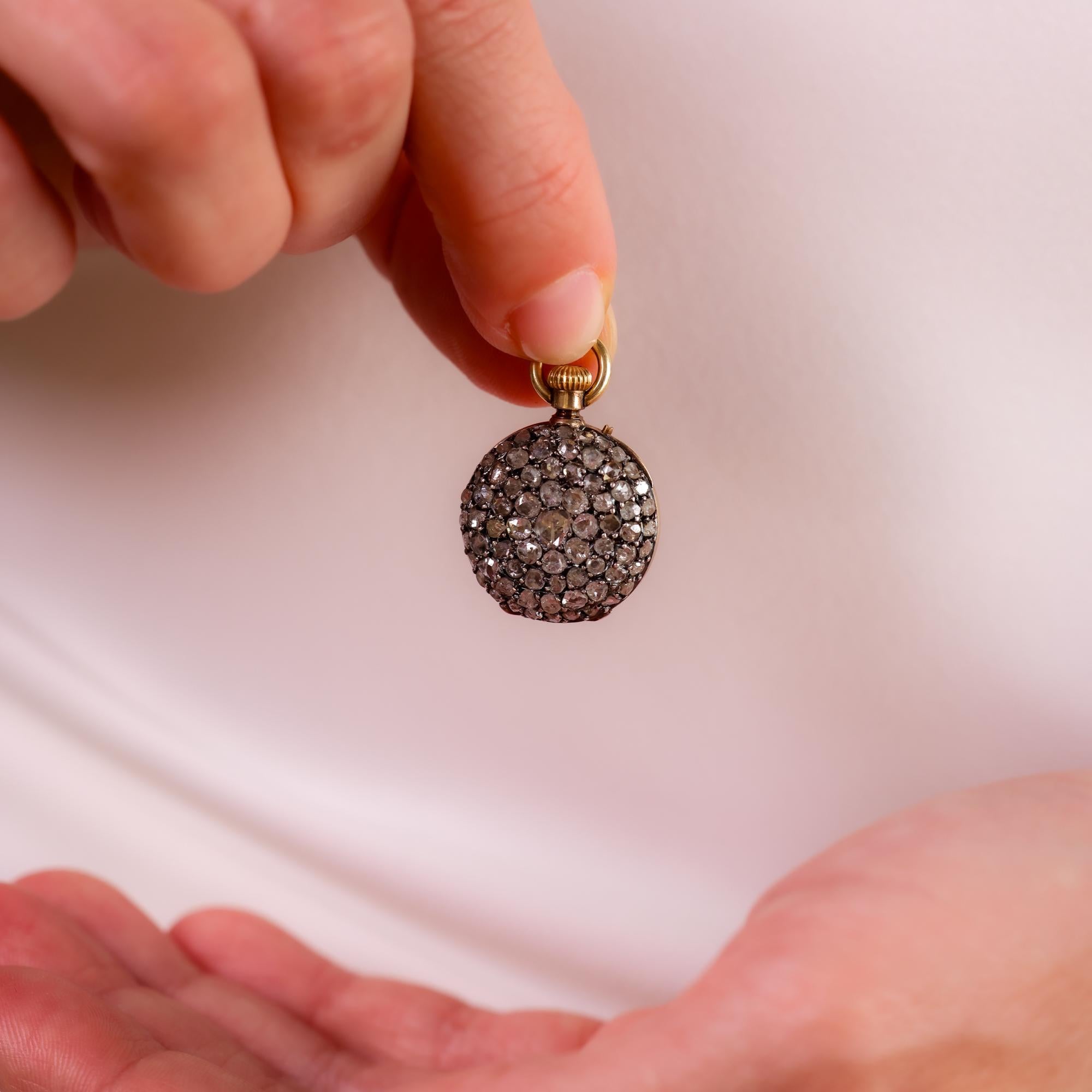 Women's or Men's Antique 2.30 carat diamond 18k yellow gold silver covered pocket watch pendant For Sale