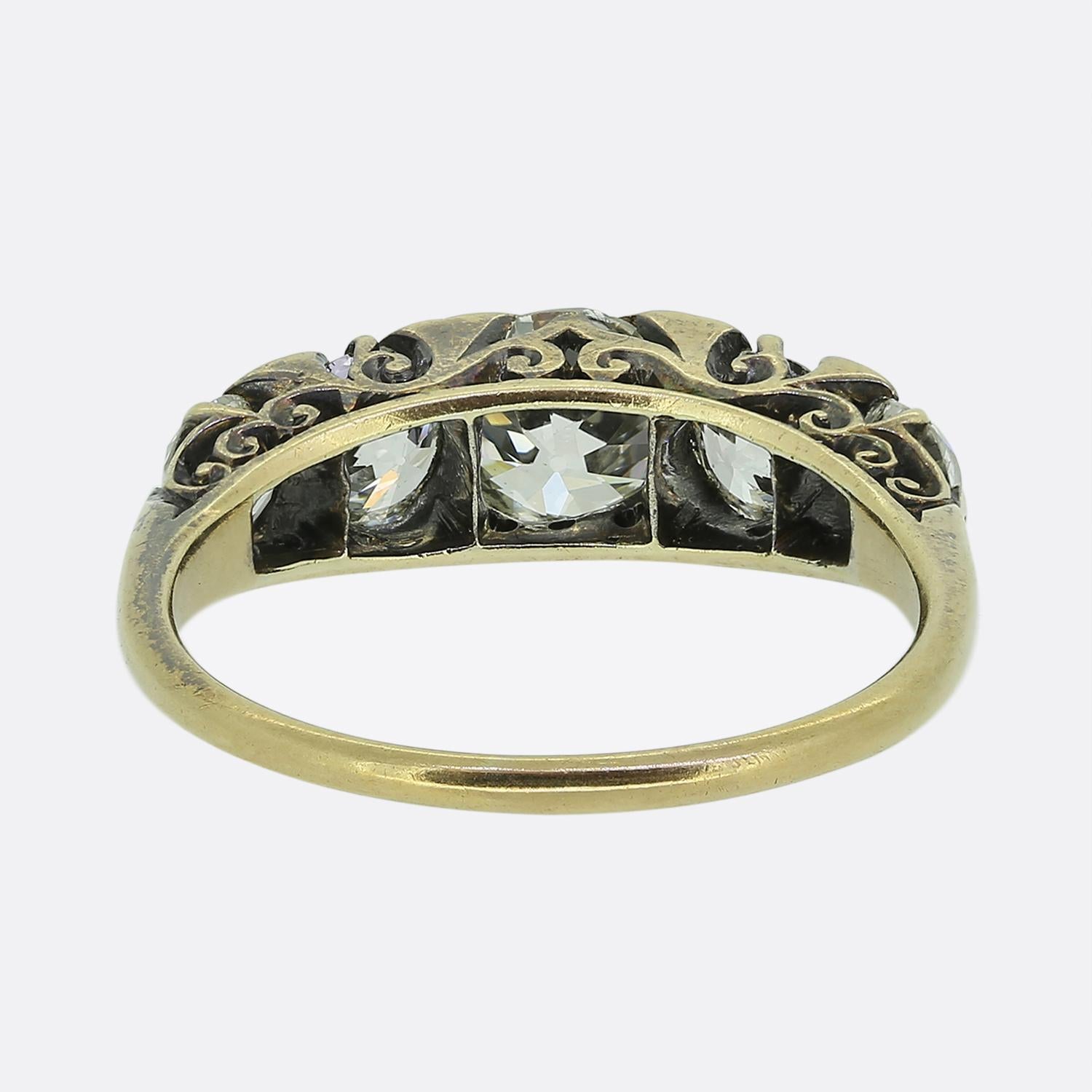 Antique 2.30 Carat Diamond Five-Stone Ring In Good Condition In London, GB