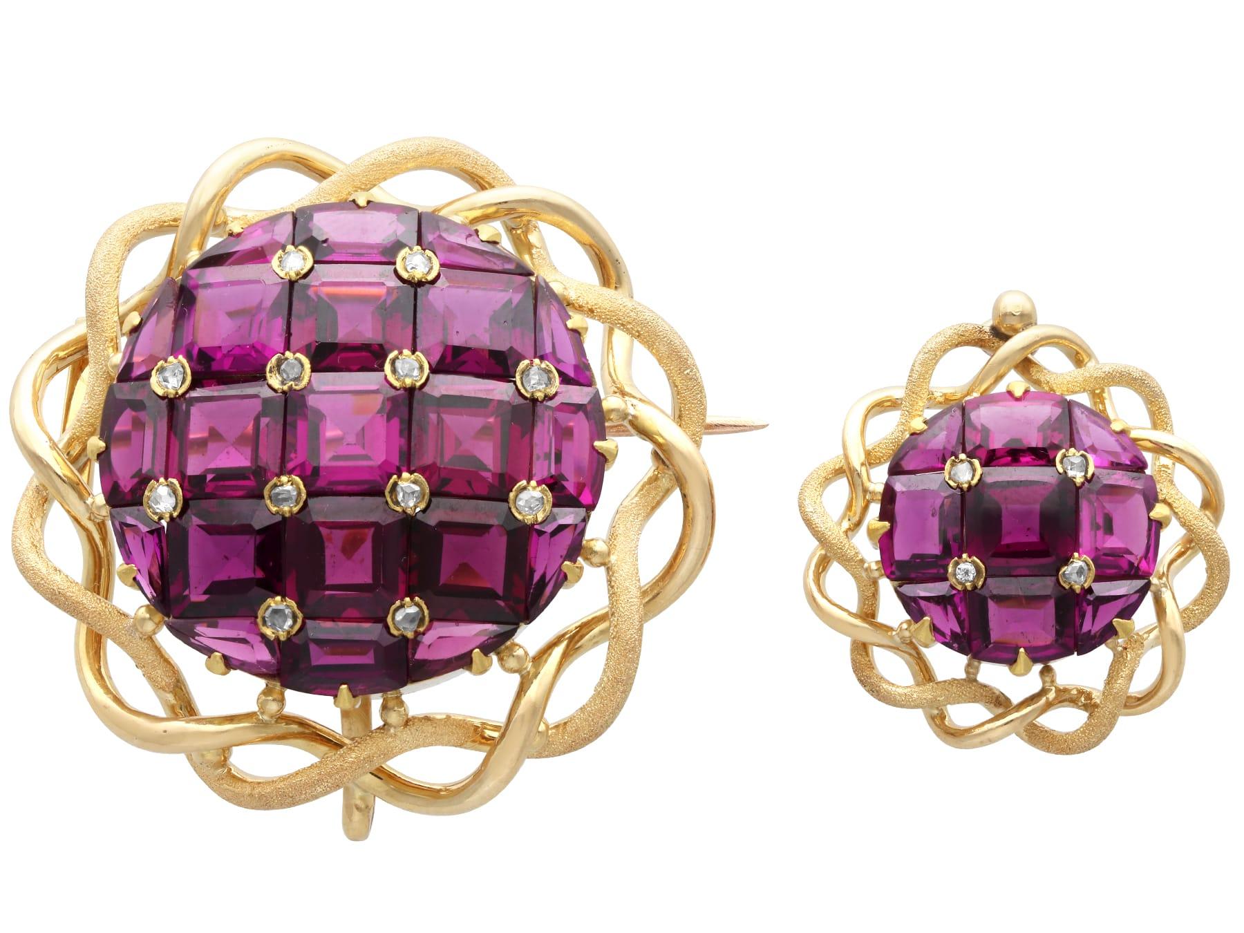 Square Cut Antique 23.50 Carat Garnet 0.28 Carat Diamond 18k Yellow Gold Brooch Circa 1890 For Sale