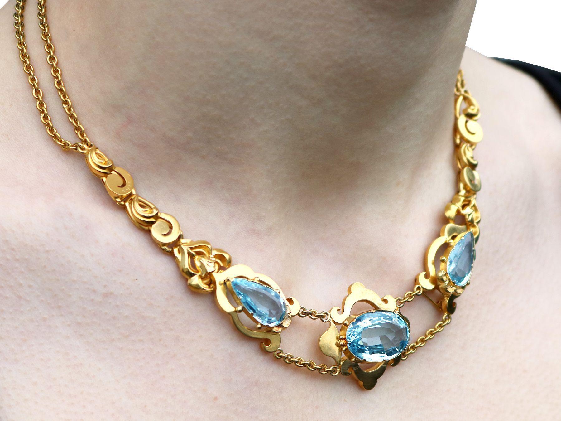 Antique 23.72ct Aquamarine and Yellow Gold Necklace Circa 1850 3