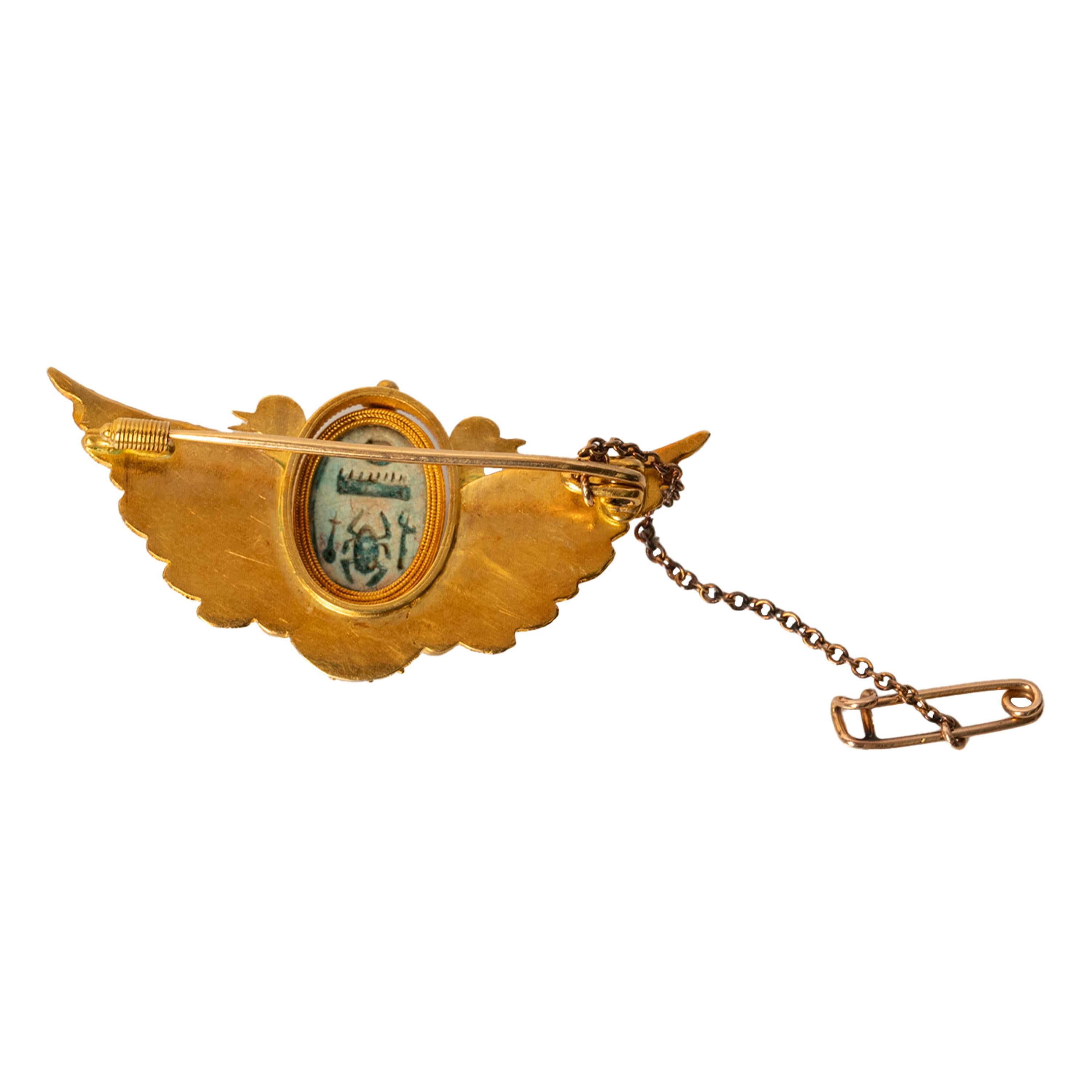 Cesare Tombini Broche pendentif scarabée néo-égyptien ancienne en or 24 carats, 1870 en vente 1