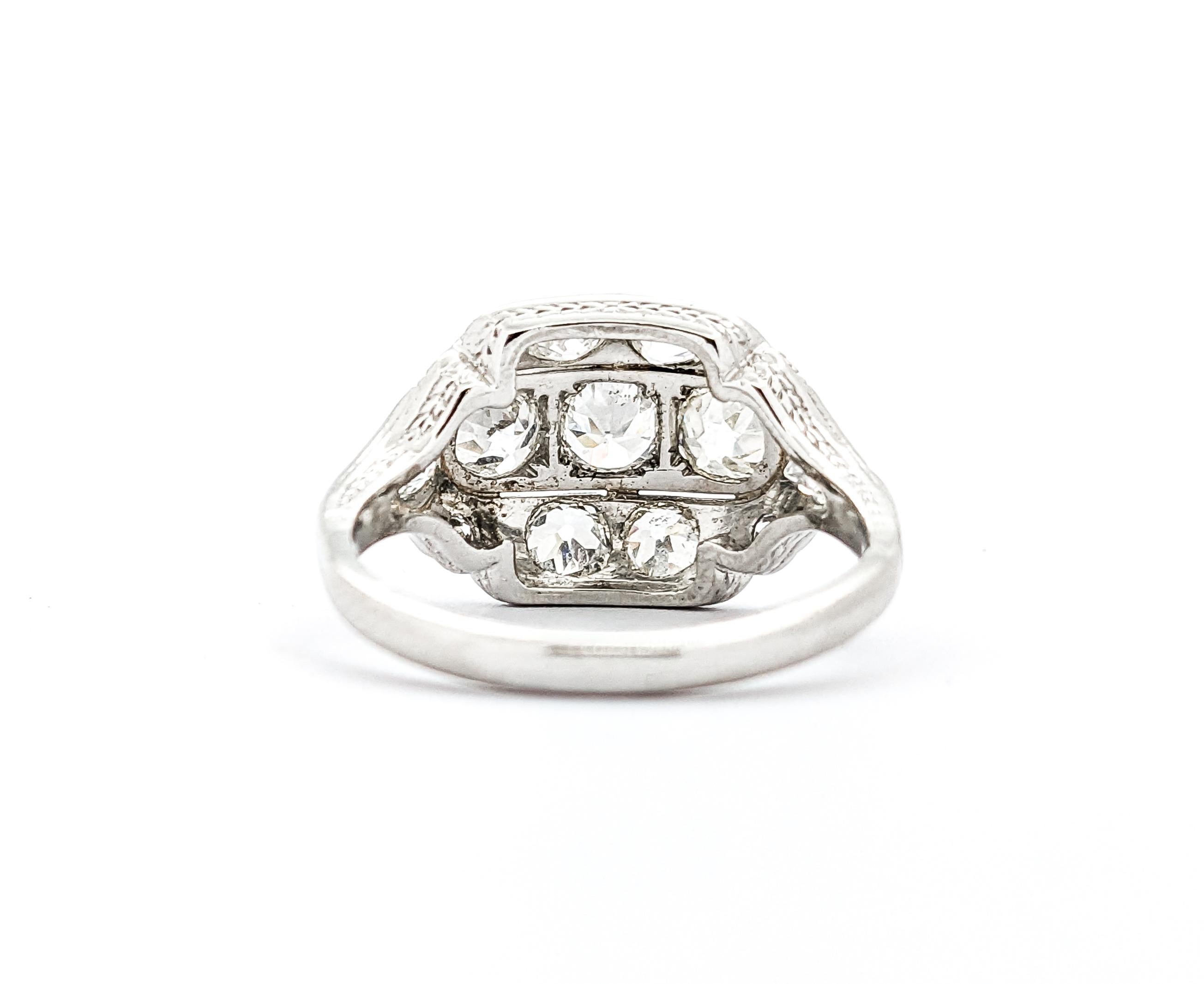 Antique 2.40ctw Mine Cut Diamonds Ring In Platinum For Sale 4