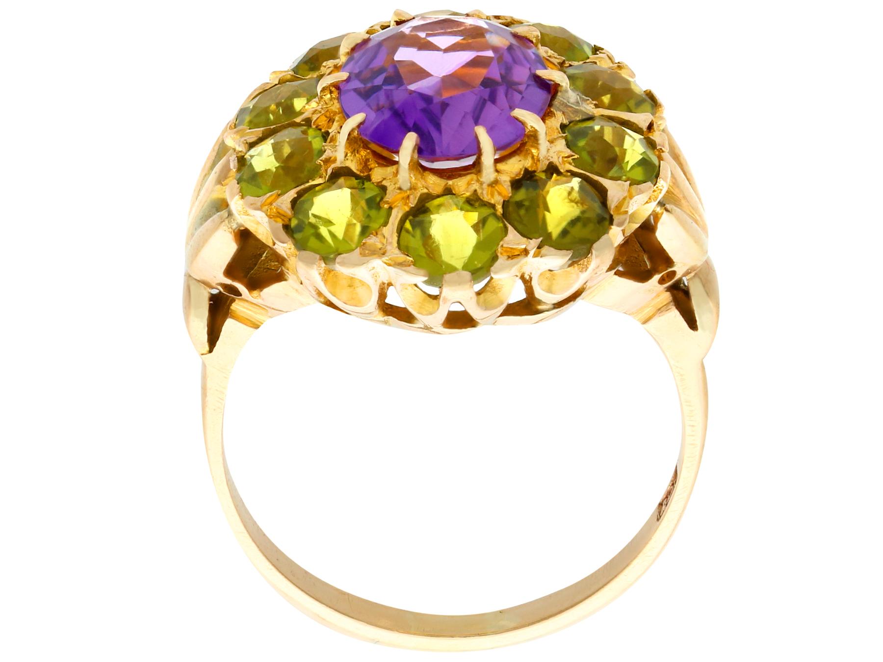 2.41 Carat Amethyst and 2.56 Carat Peridot Yellow Gold Cocktail Ring Circa 1890 In Excellent Condition For Sale In Jesmond, Newcastle Upon Tyne