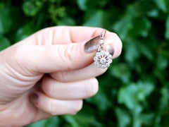 Antike antike Cluster-Ohrringe, 2,46 Karat Diamant und 15k Gelbgold, um 1920