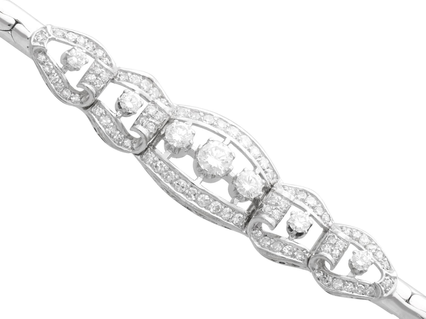 Women's or Men's Antique 2.47Ct Diamond and 18k White Gold Bracelet Circa 1935 For Sale