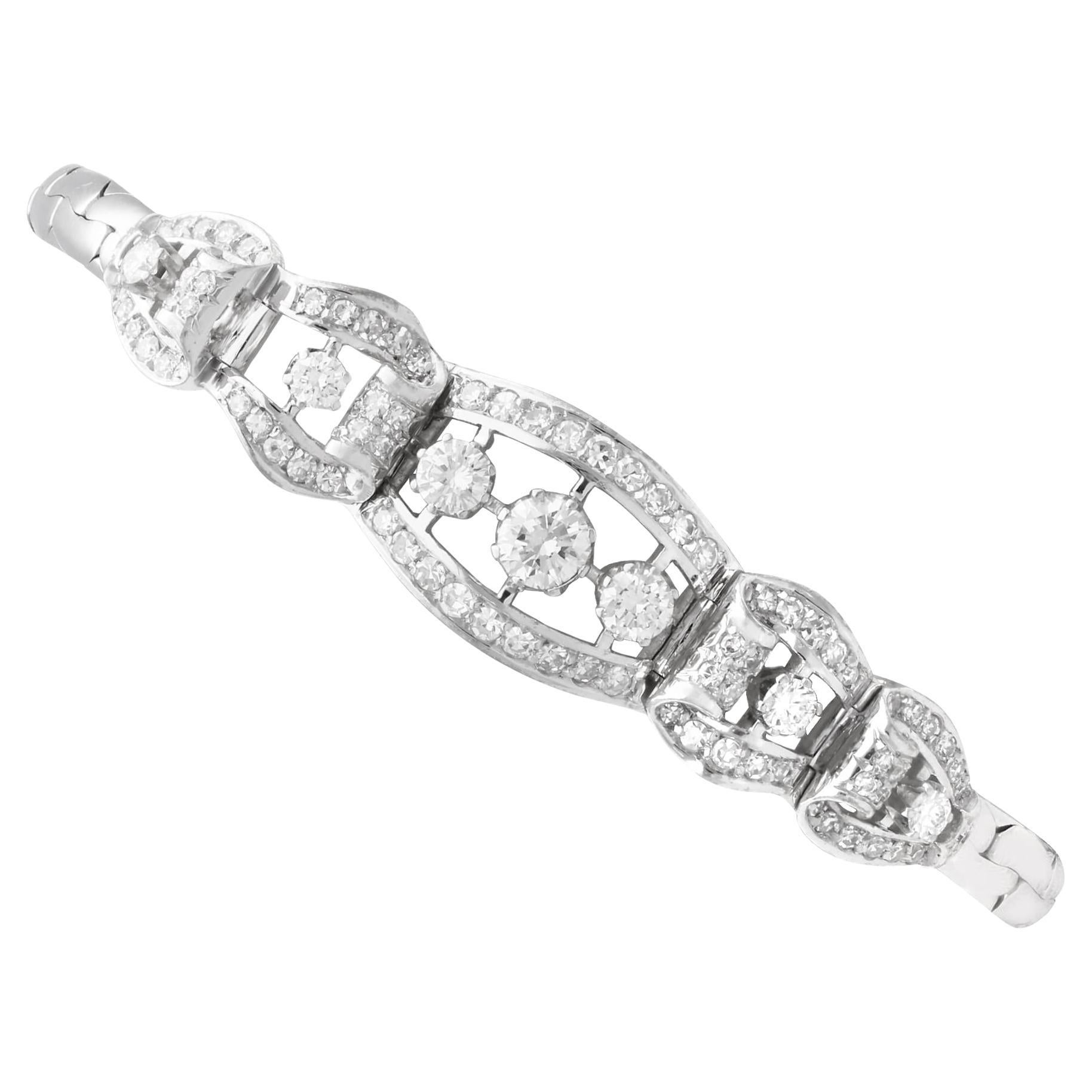 Antique 2.47Ct Diamond and 18k White Gold Bracelet Circa 1935