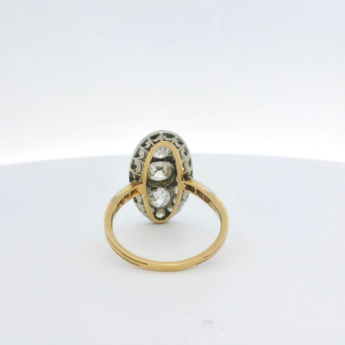 Old Mine Cut Antique 2.70 Carats diamond ring circa 1900 For Sale